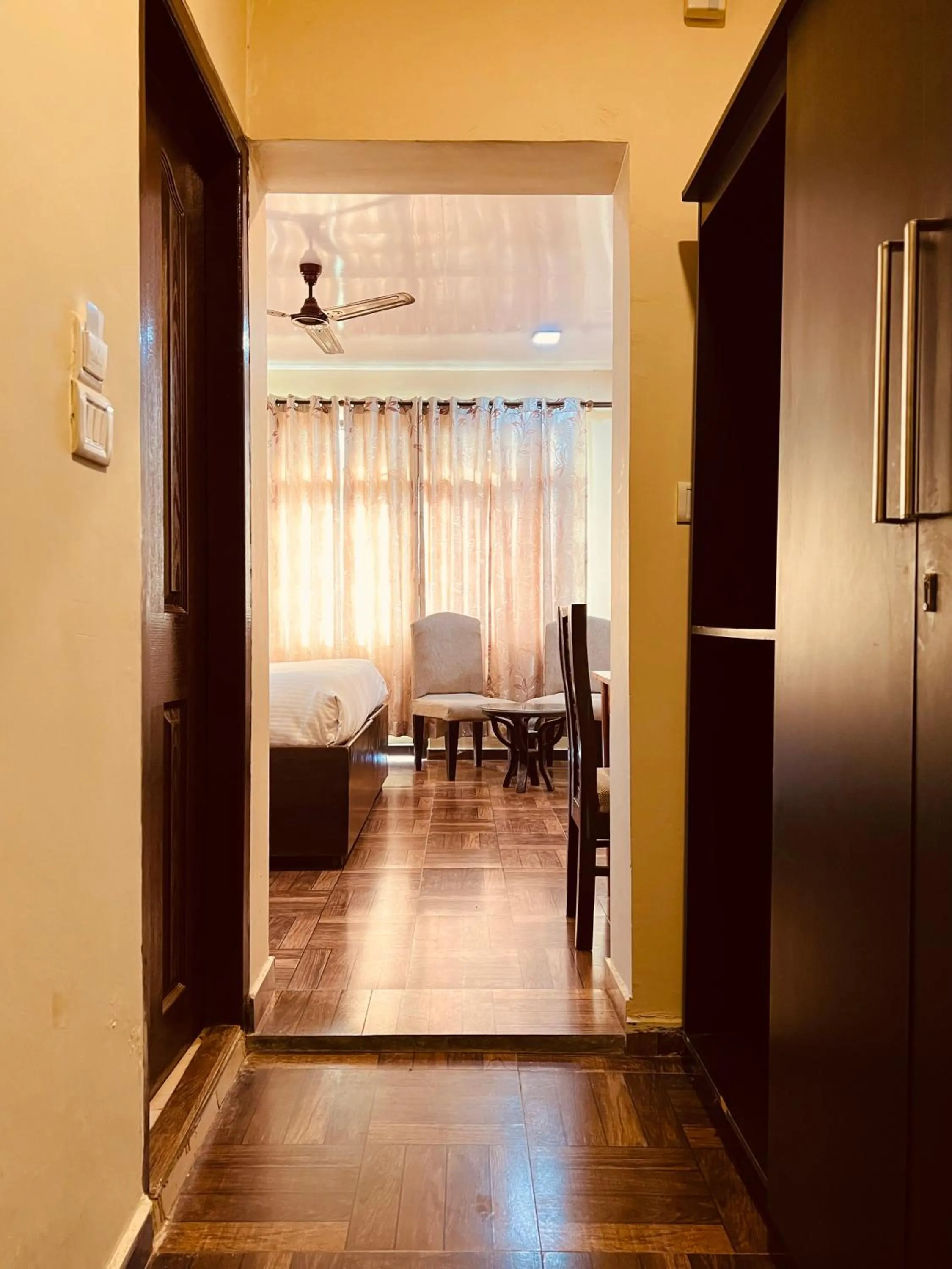 Deluxe Double Room with Balcony in Hotel Sagarmatha