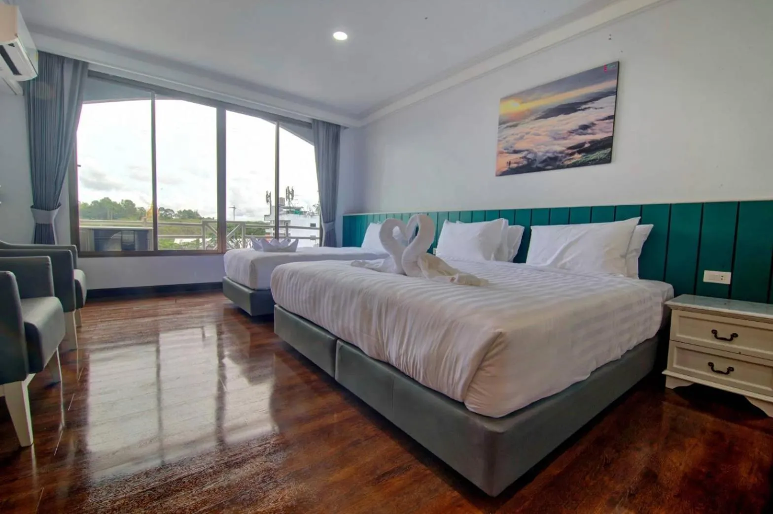 Executive Triple Room in Grandview Landmark Betong Hotel