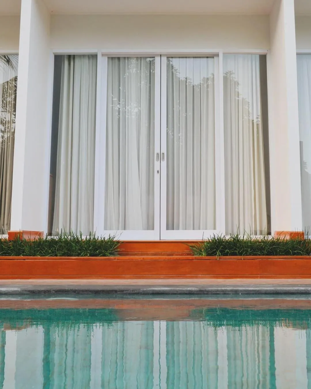 Twin Room with Pool View in RakaAyu Kuta