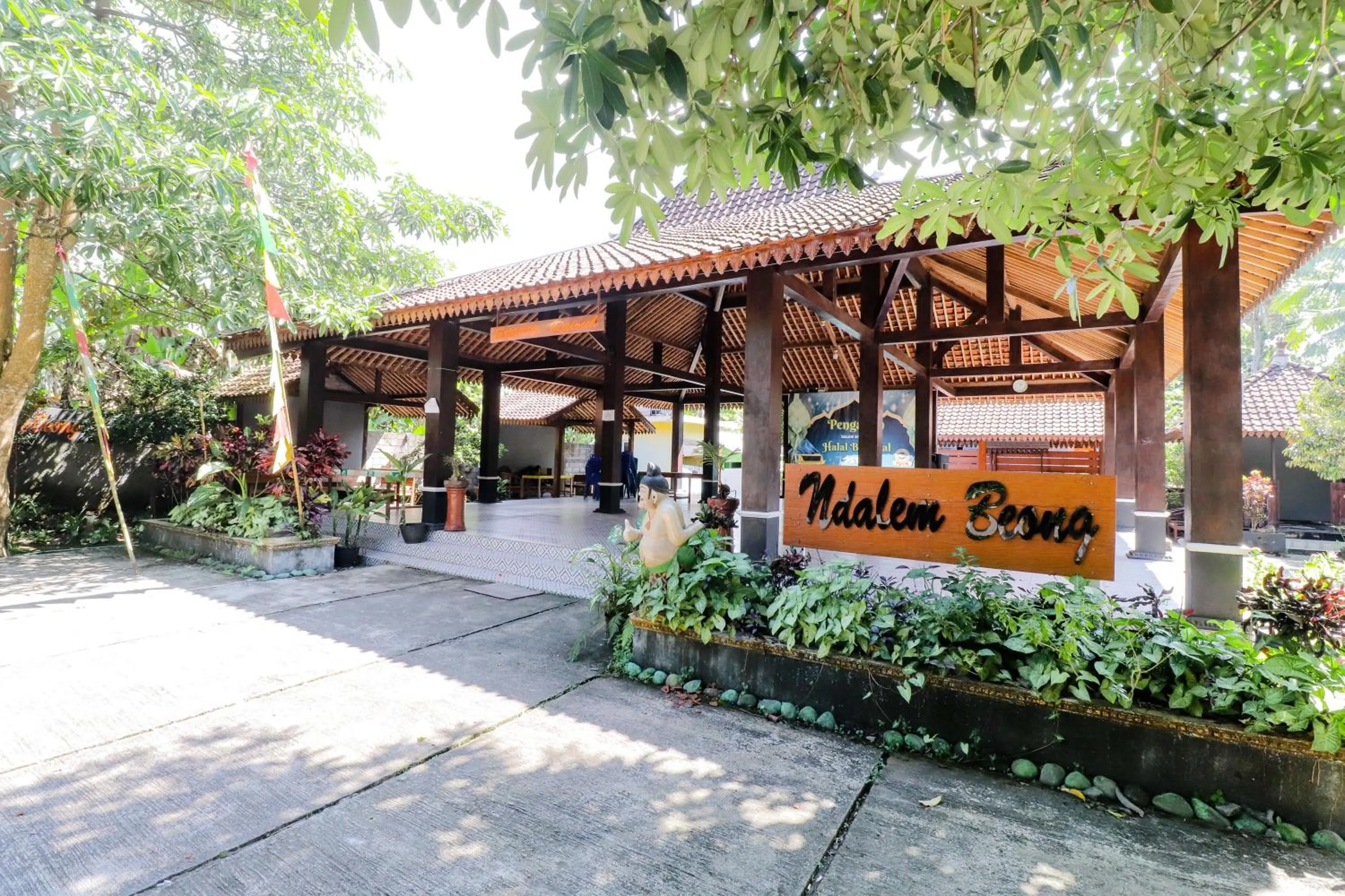 Omah Rohadi Syariah by Ndalem Beong