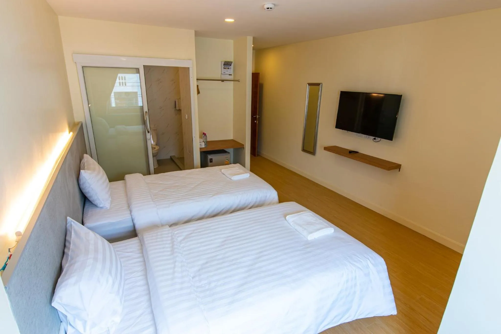 Standard Twin Room in Matini Premium @ Klong 1