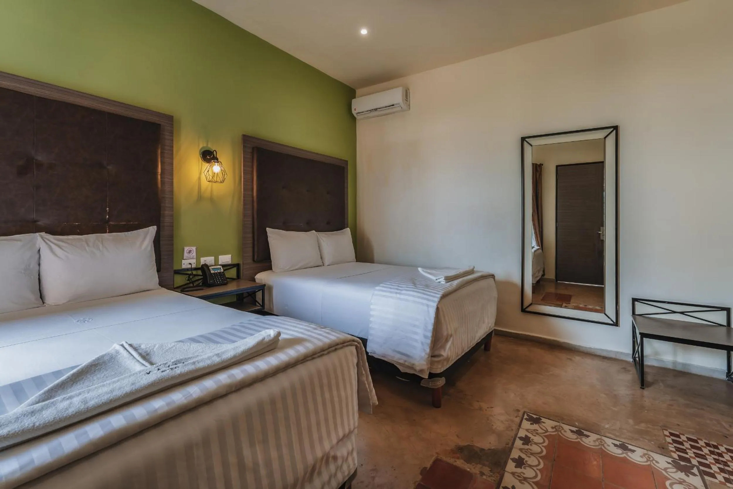 Deluxe Double Room with Two Double Beds in Hotel Boutique La Casona by Kavia