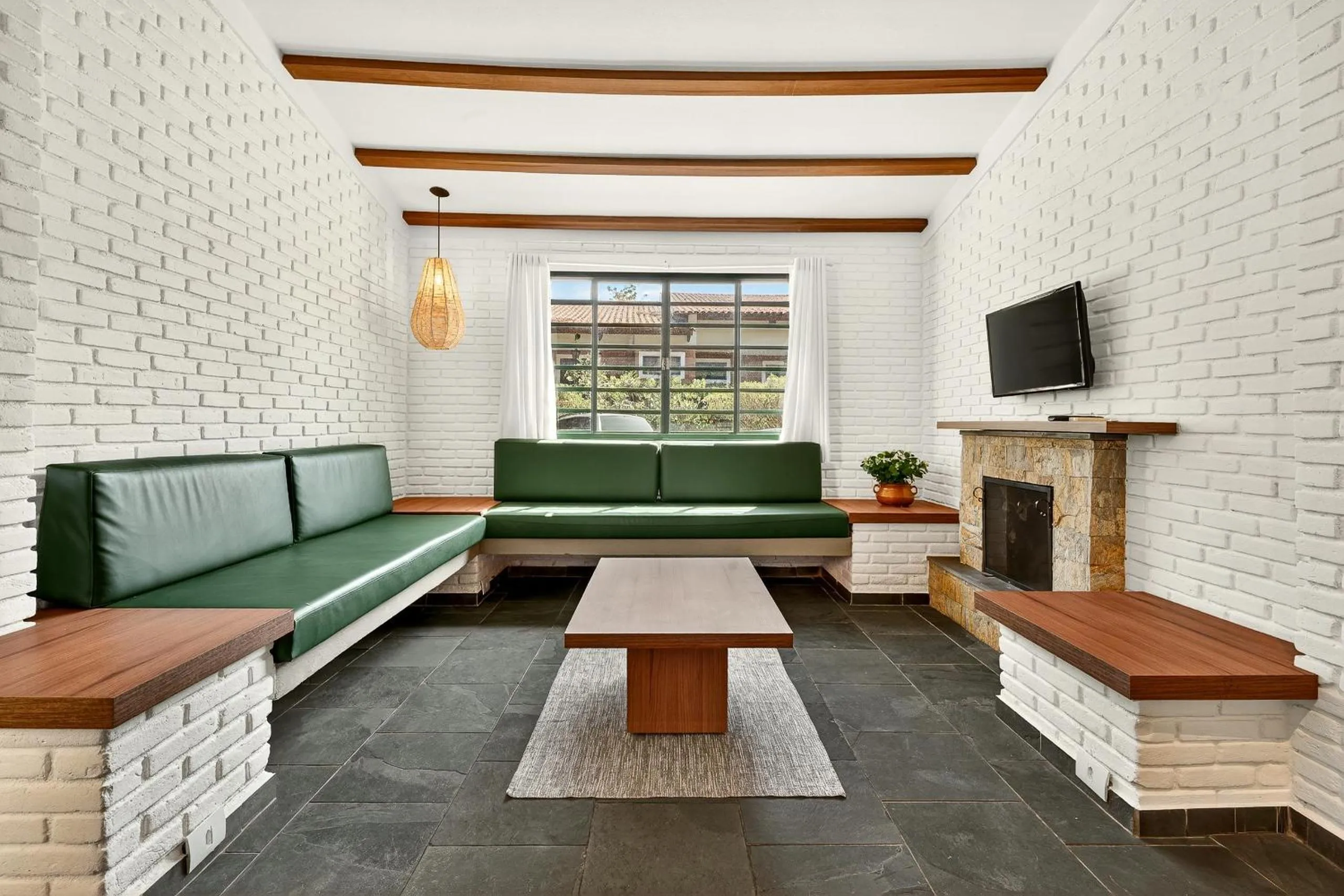 Chalet - single occupancy in Grinbergs Village Hotel