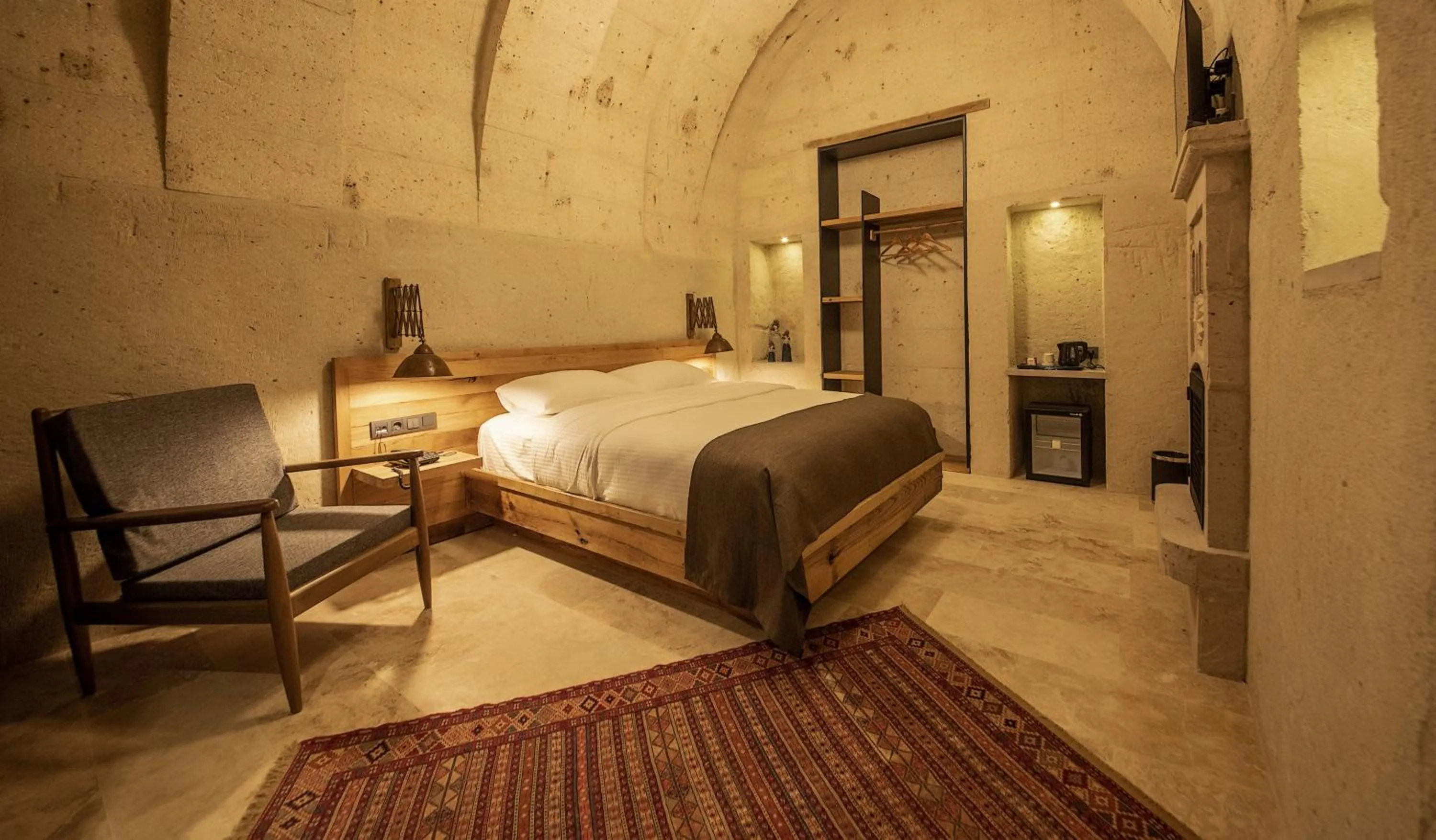 King Room with Spa Bath in Luvi Cave Hotel