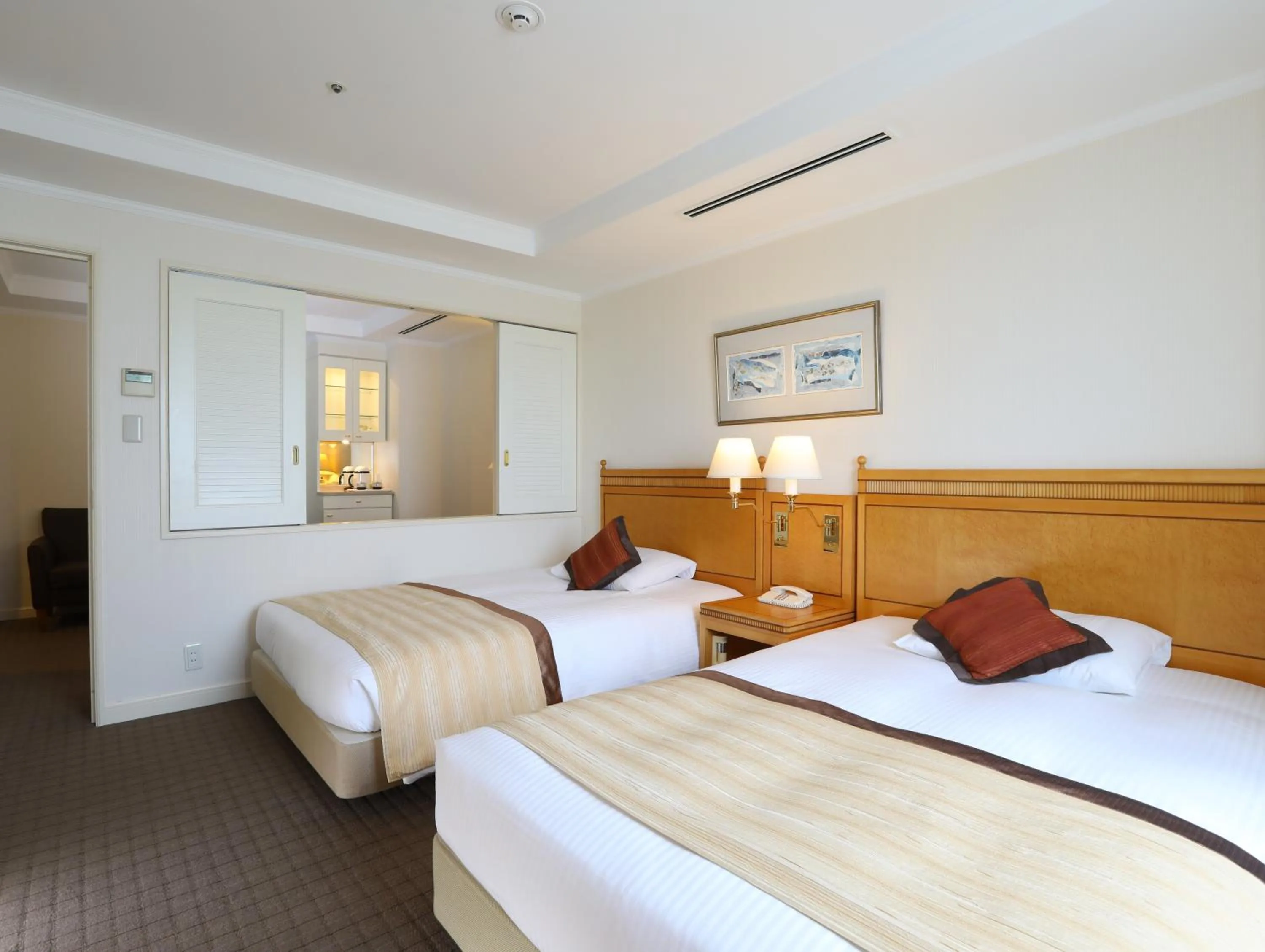Junior Suite - single occupancy in Wishton Hotel Yukari