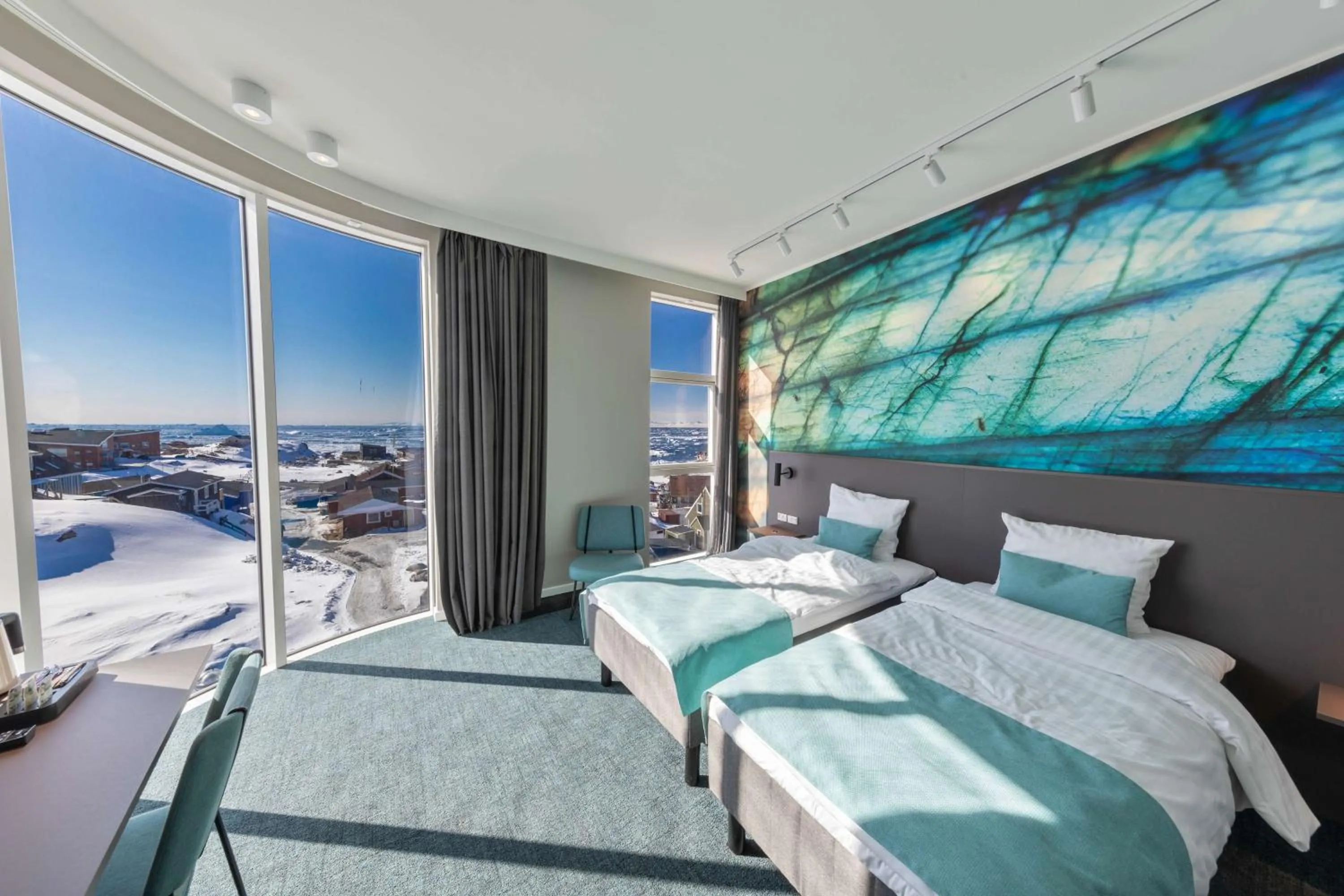 Executive Twin Room with Sea View in Best Western Plus Hotel Ilulissat