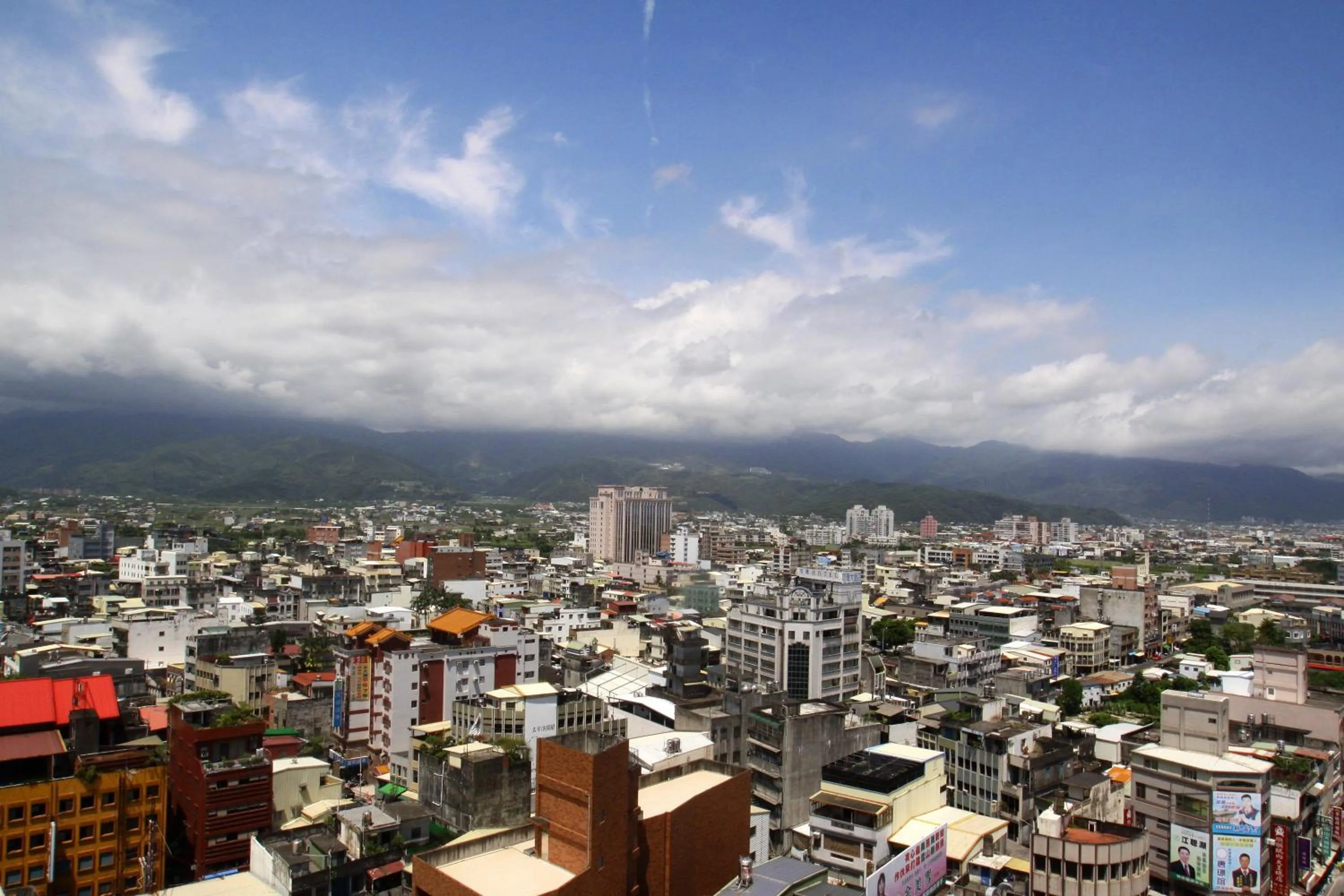 Superior Quadruple Room in Yoai Hotel