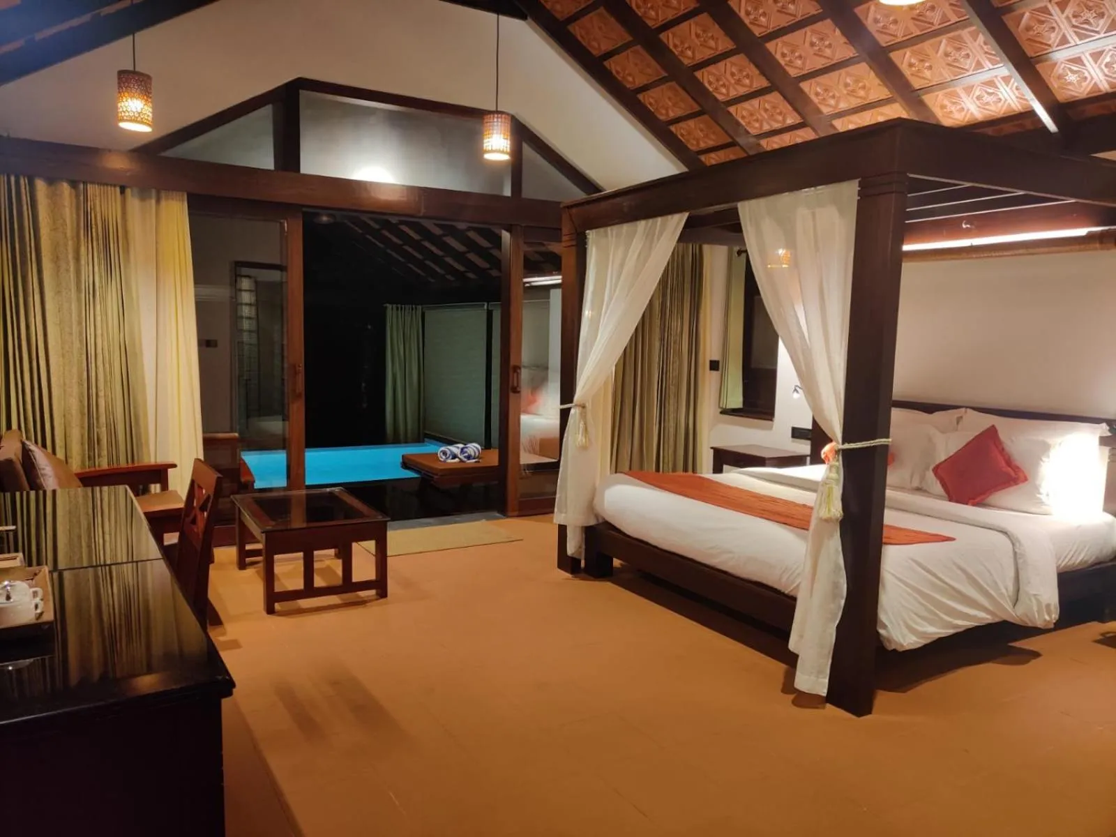 Honeymoon Villa with Private Pool in Vythiri Resort