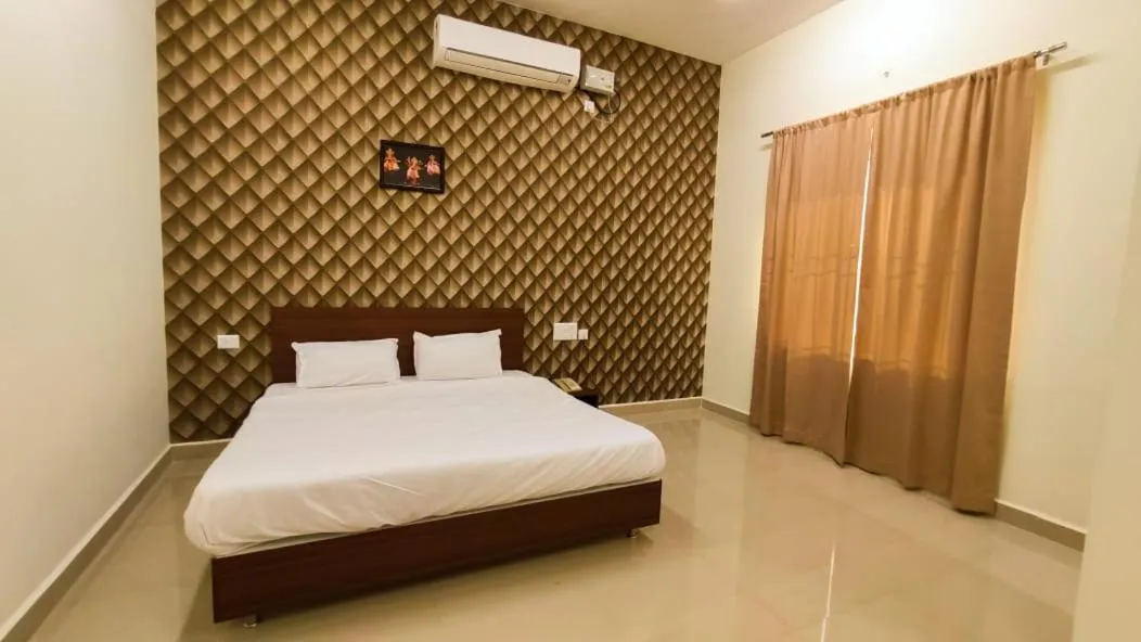 Deluxe Suite in Fortune Village Hotel