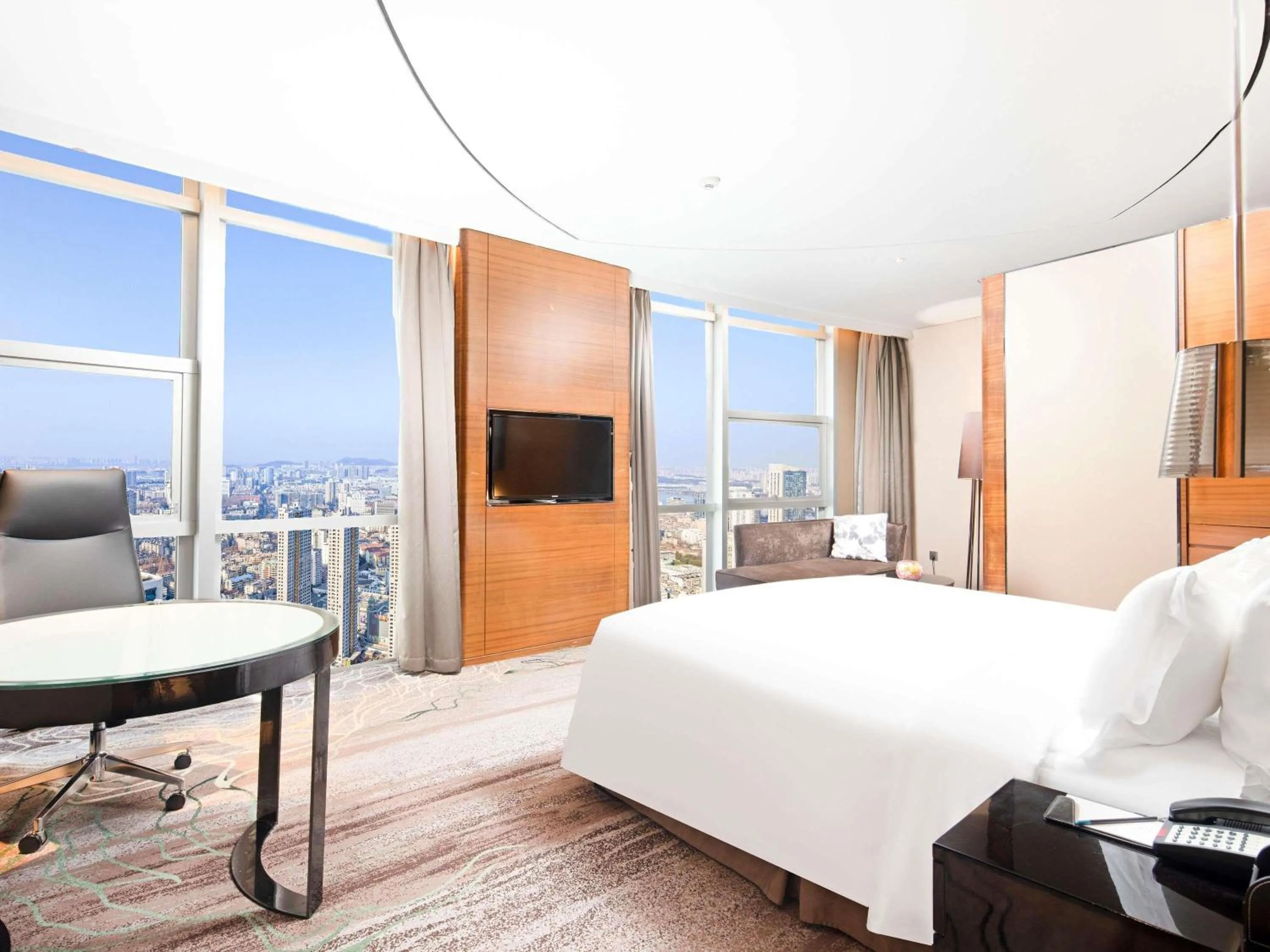 Superior Twin Room with City View in Sofitel Nanjing Galaxy