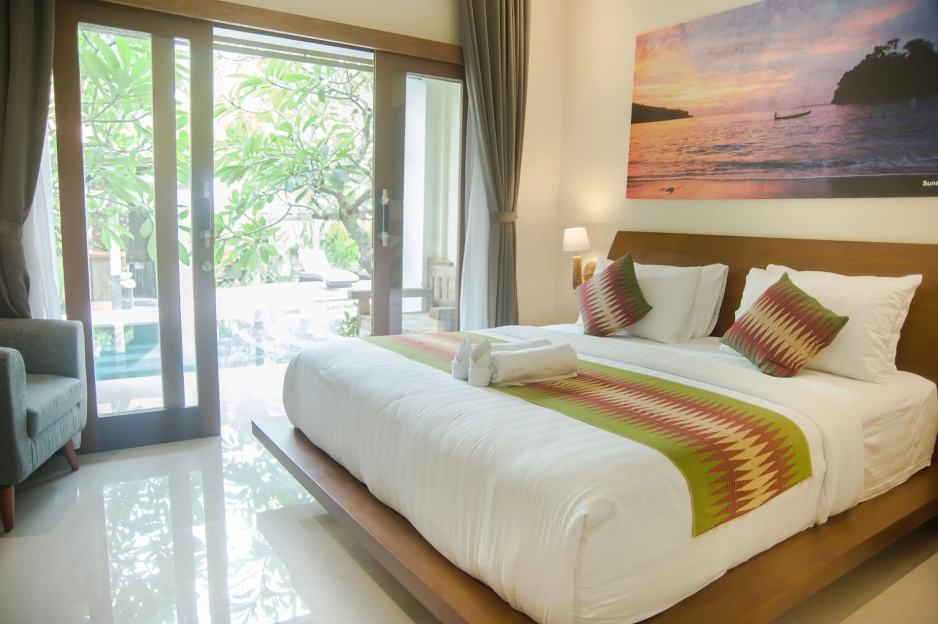 Deluxe Room with Pool Access in Akatara Hotel