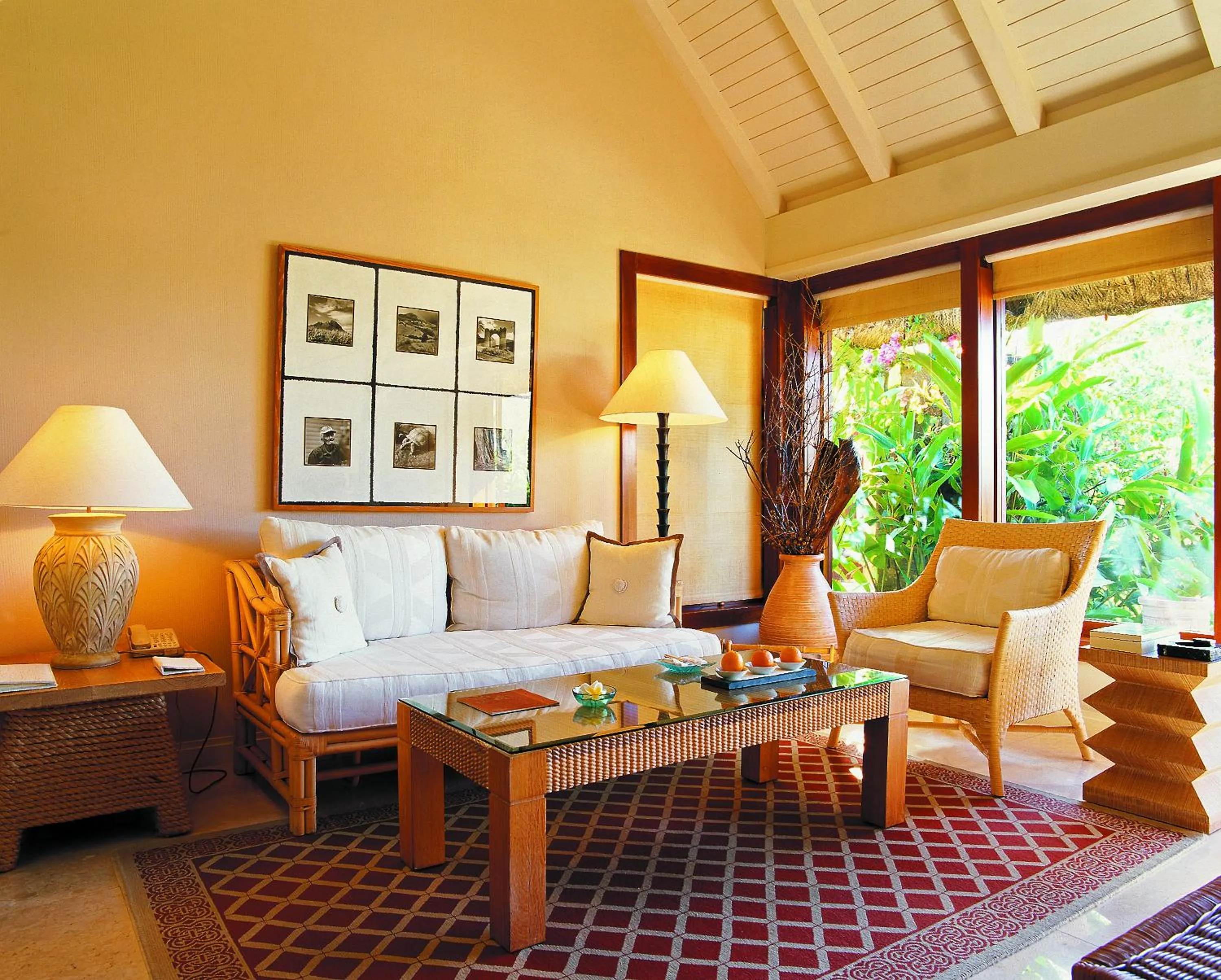 Luxury Villa with Private Garden in The Oberoi Beach Resort, Mauritius