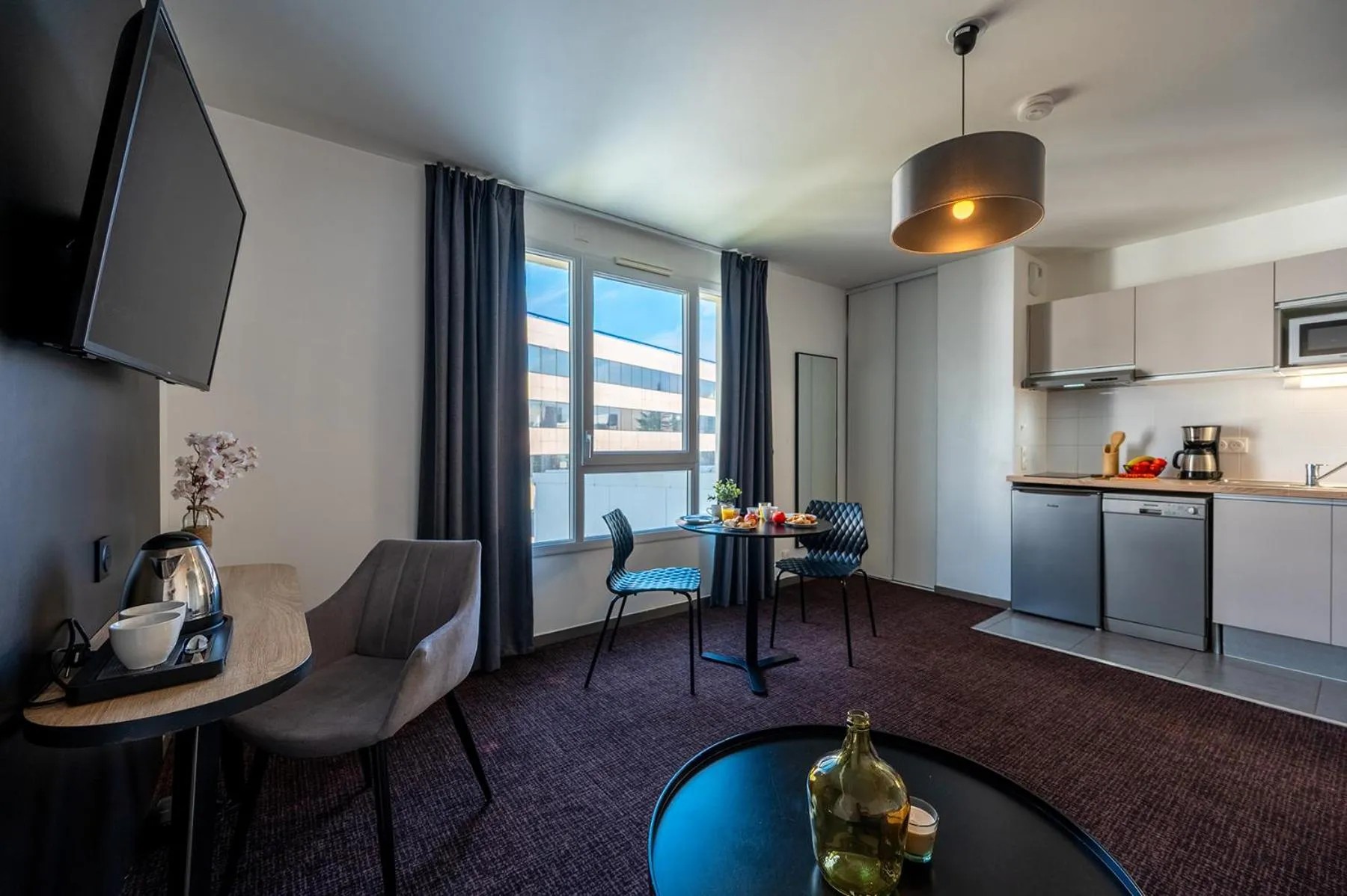 Apartment in Nemea Appart Hotel Europe Velizy Villacoublay