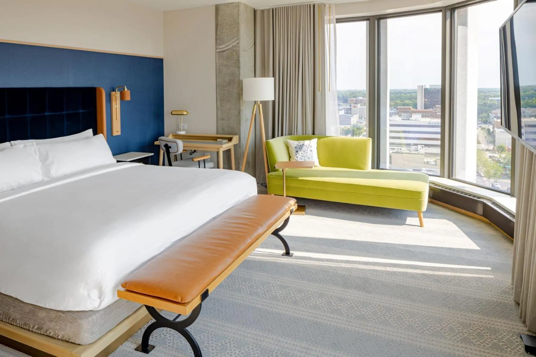 Jasper Studio Suite - One King Bed in Jasper Hotel