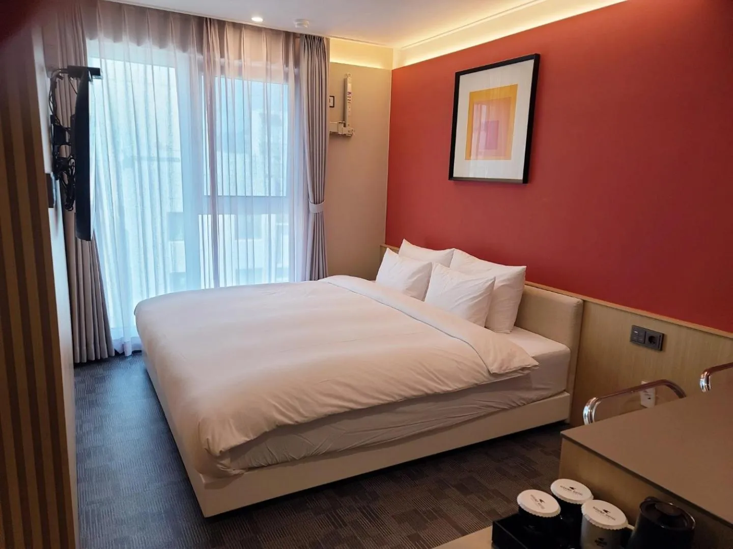 Quadruple Family Room with Free access to Rooftop pool in Hound Hotel Busan Station