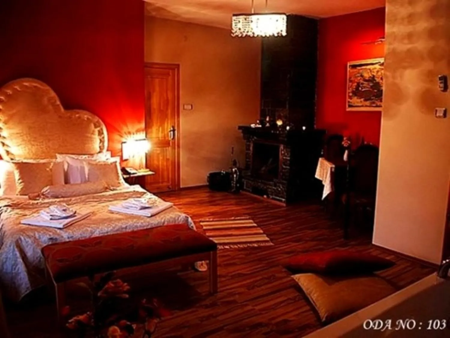 Deluxe Room - single occupancy in Treetops Park Hotel