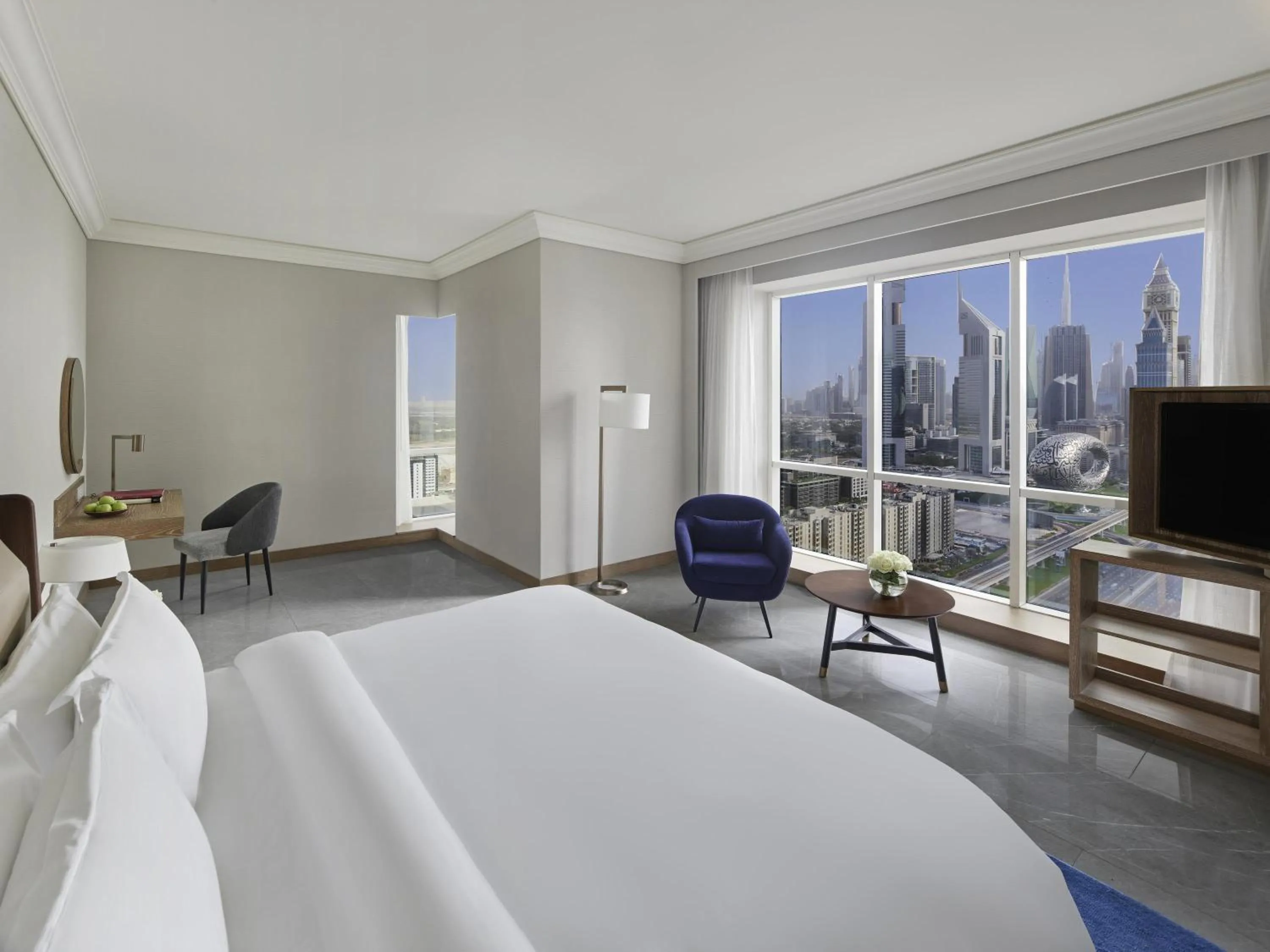 Deluxe Skyline View King in Fairmont Dubai