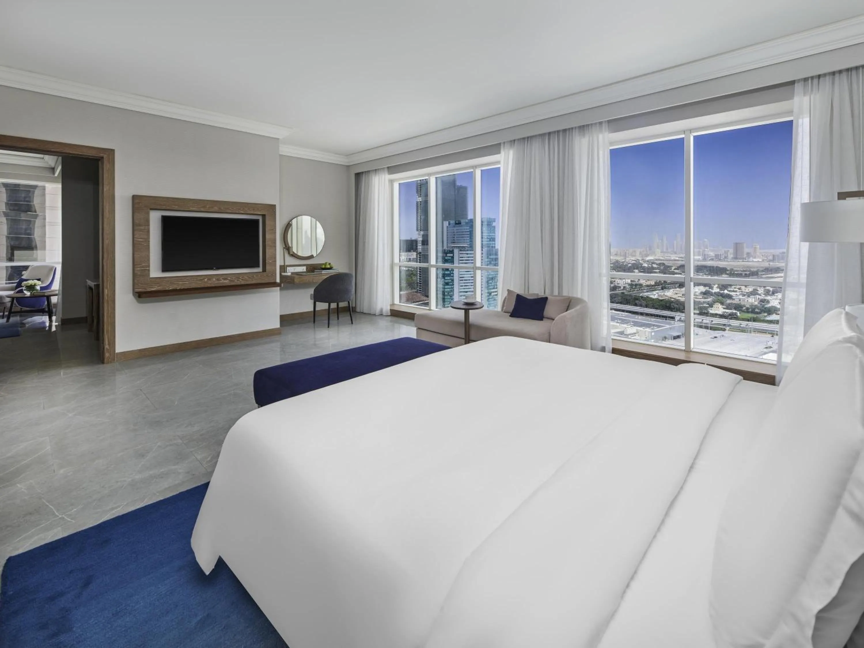 One Bedroom Suite King in Fairmont Dubai