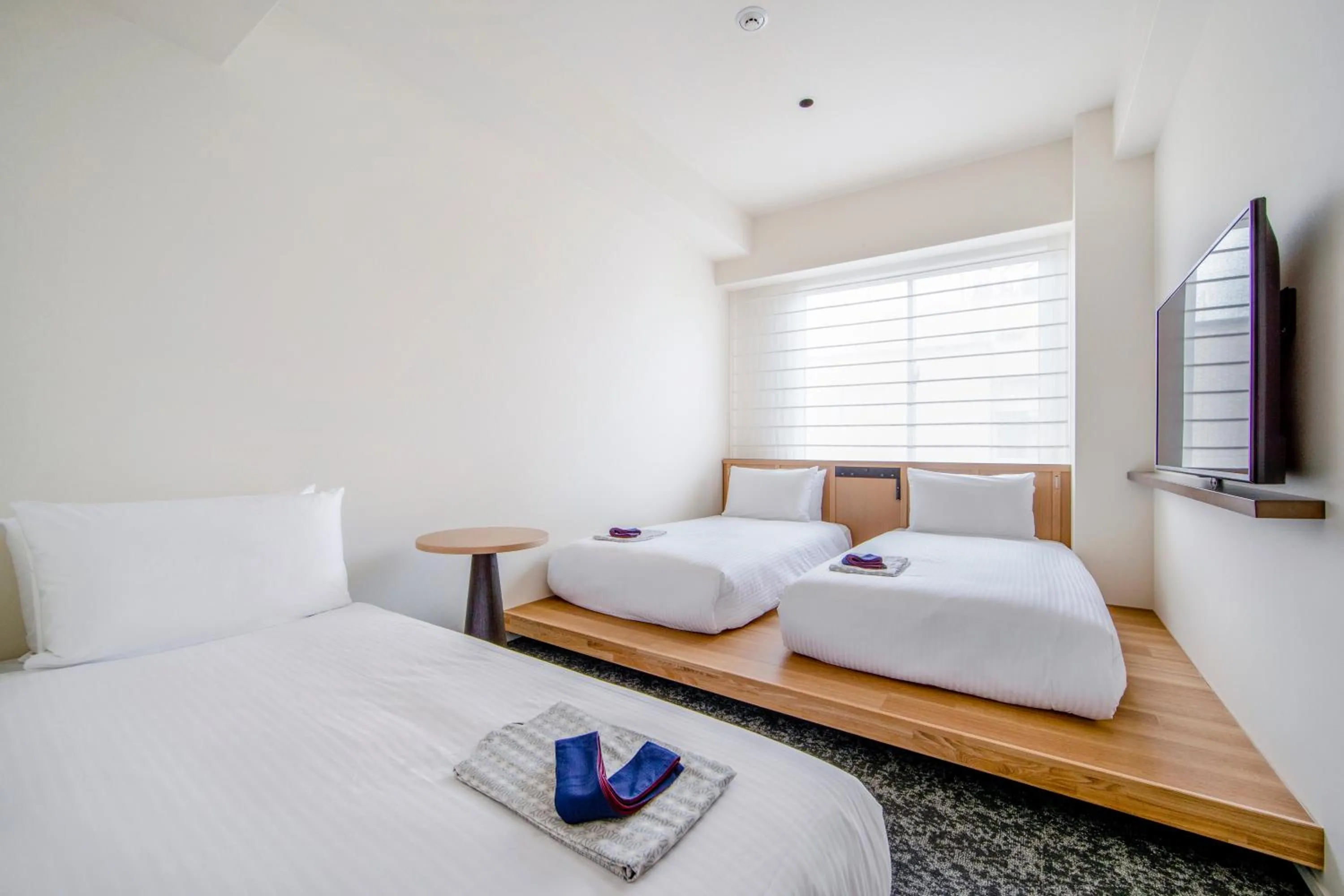 Deluxe Twin Room with Extra Bed in Park Hotel Kyoto