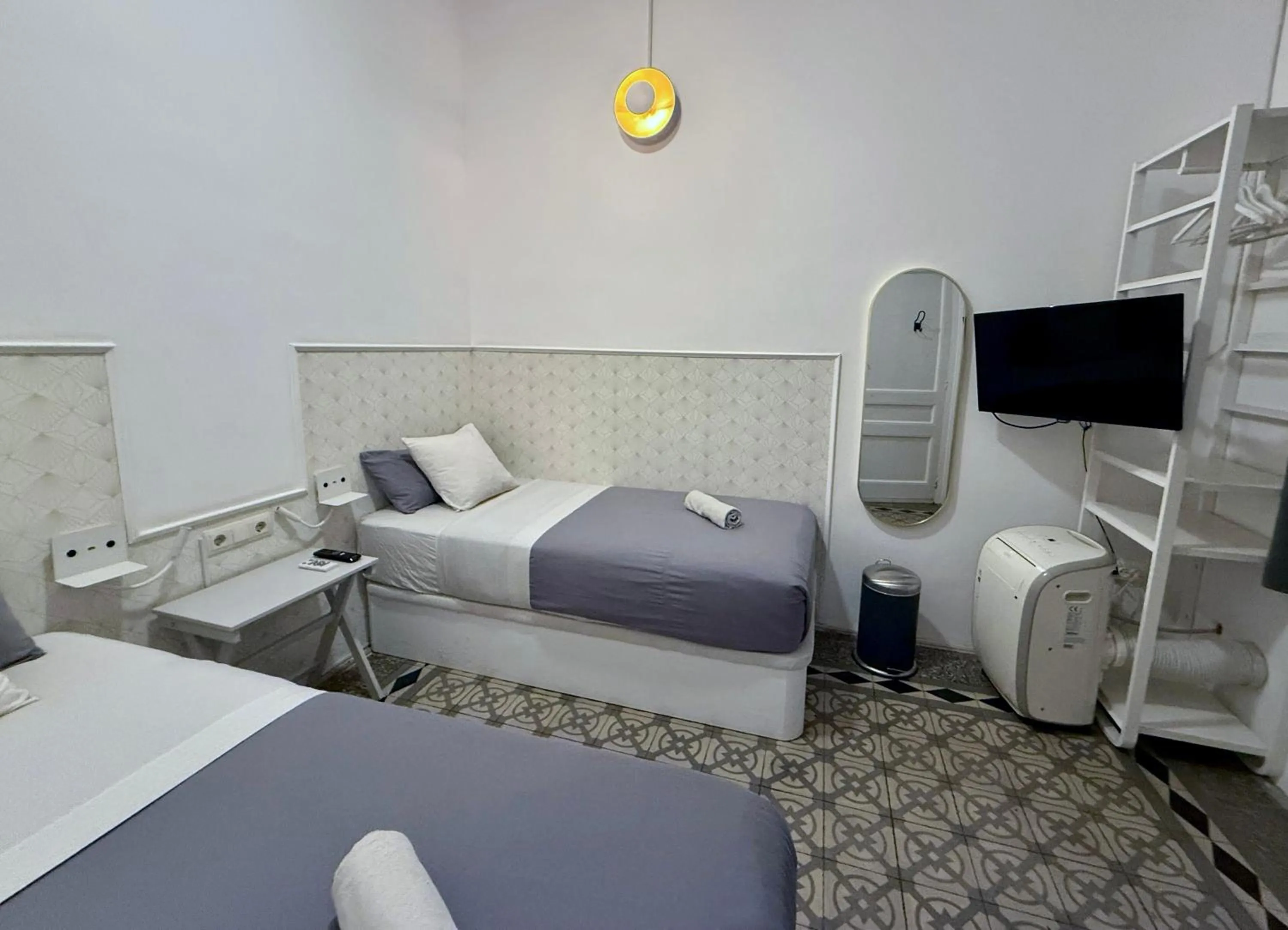 Twin Room with Shared Bathroom in Fabrizzio's Petit