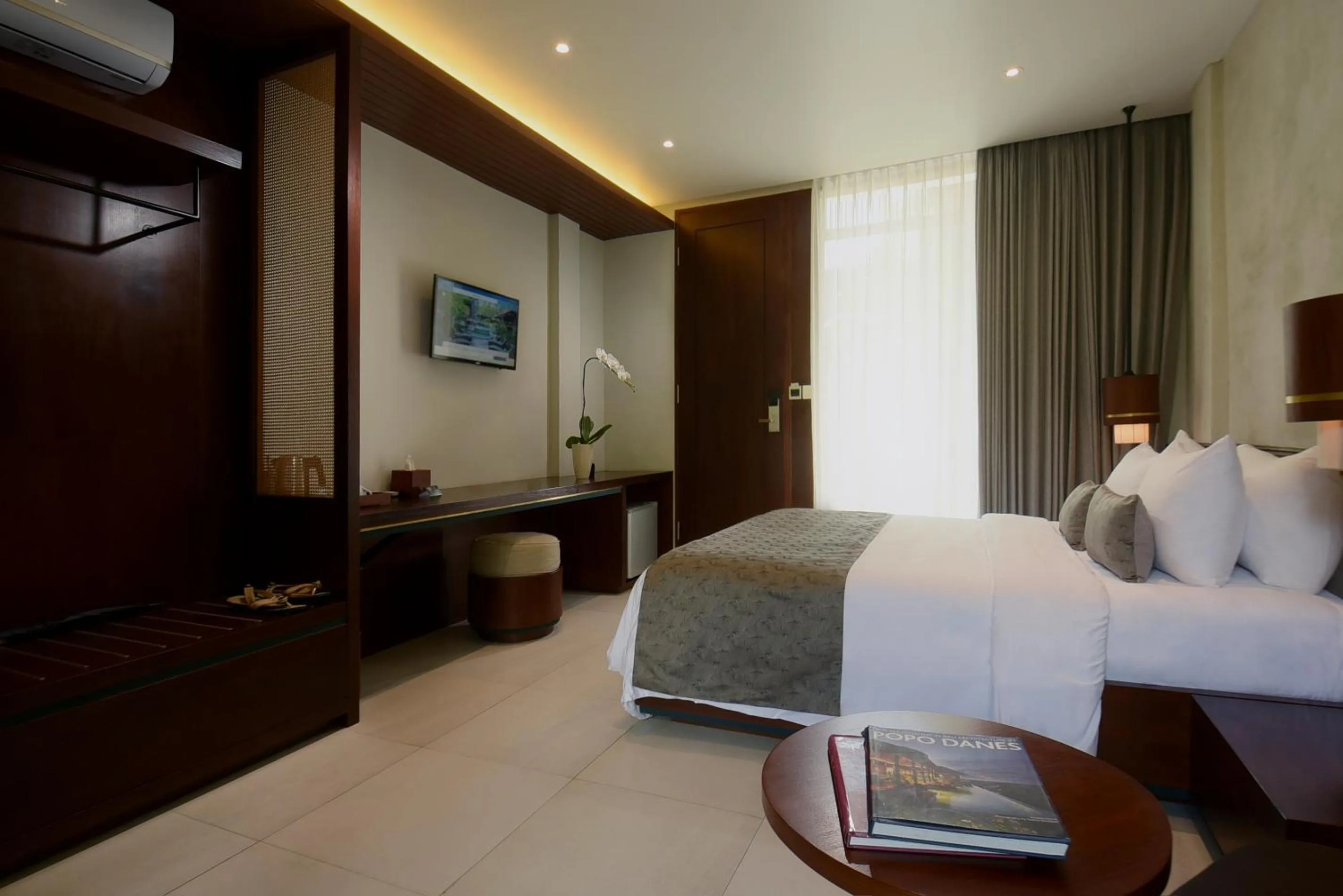 Deluxe Double or Twin Room in JAPA Suites & Villas