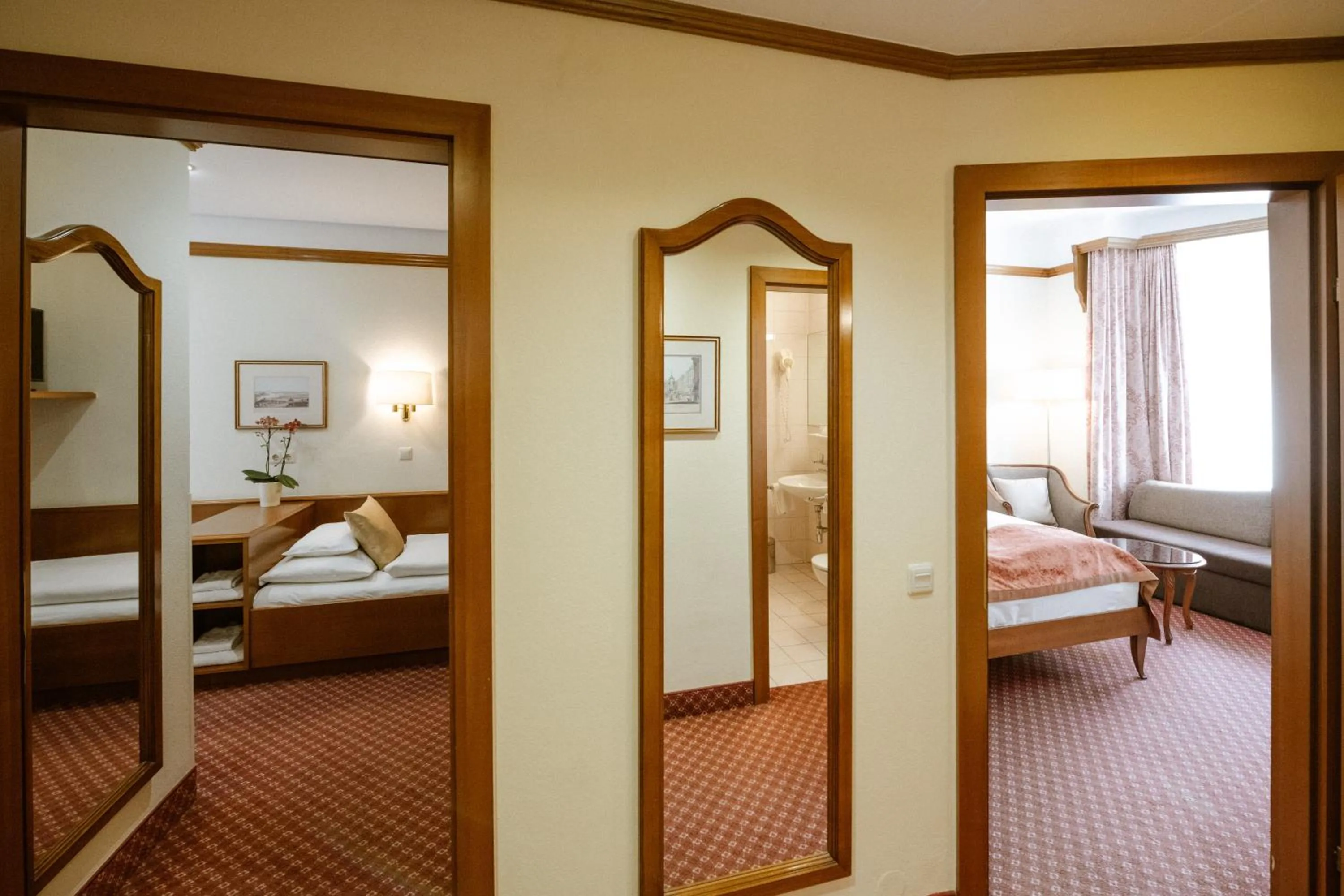 Family Room - single occupancy in Hotel City Central