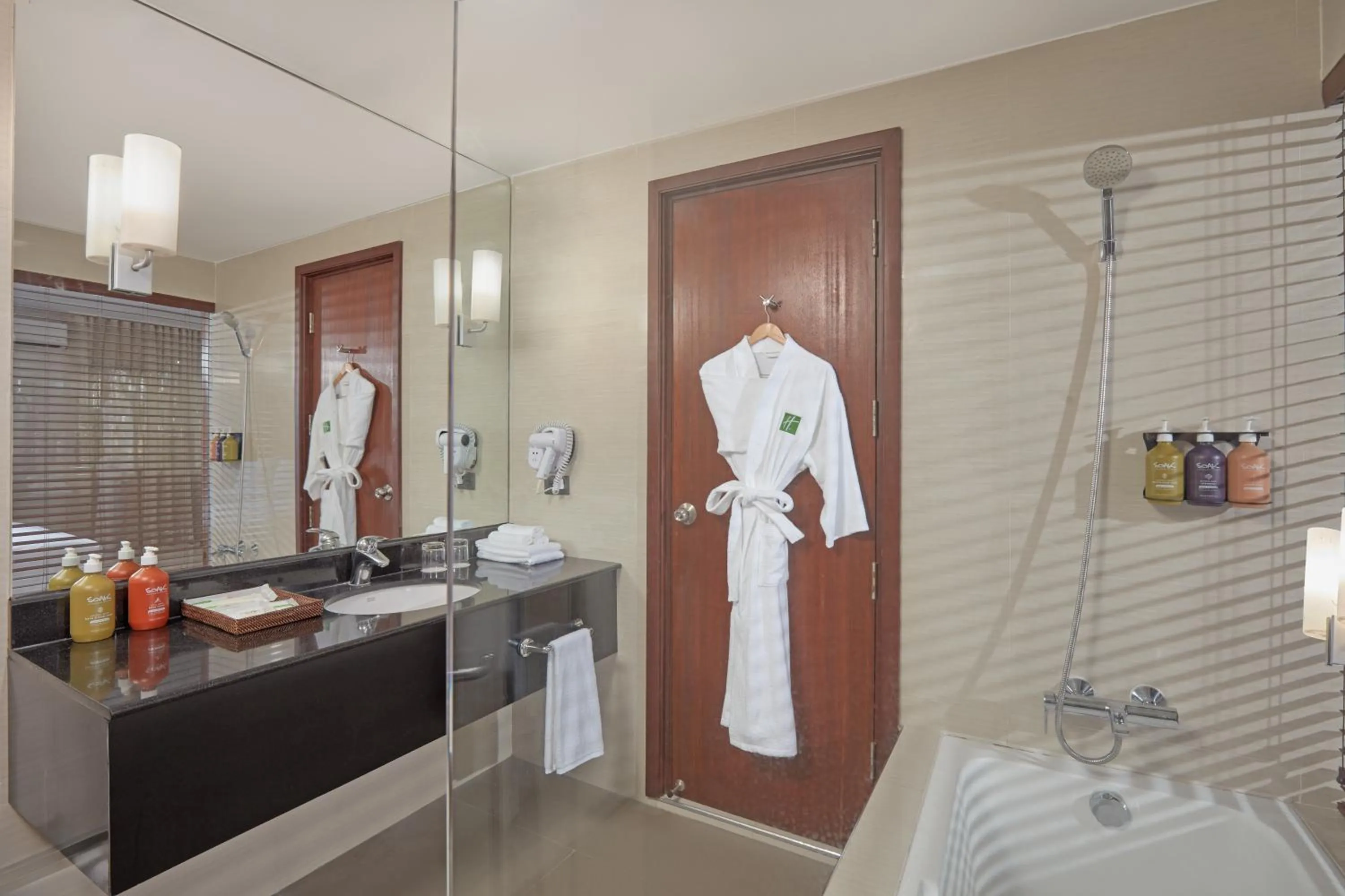 Queen Suite with Two Queen Beds and Pool Access in Holiday Inn & Suites Batangas LimaPark, an IHG Hotel