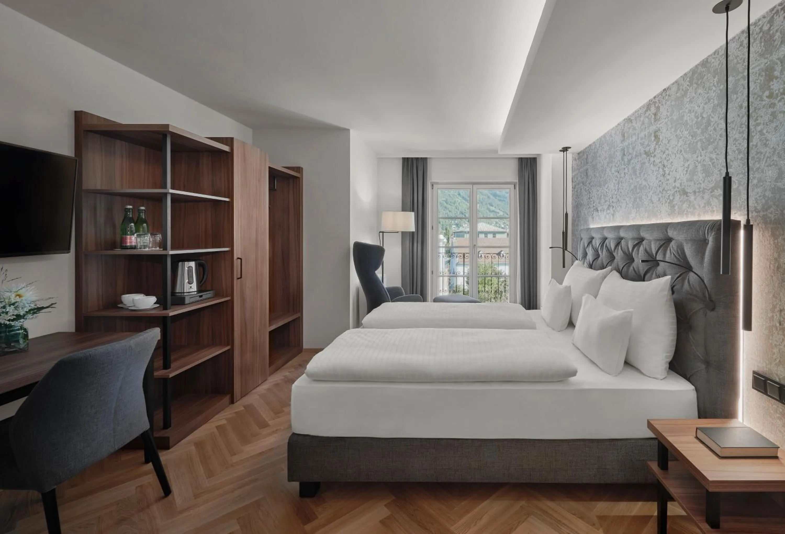 Deluxe Double Room in Hotel Schwarzer Adler Innsbruck