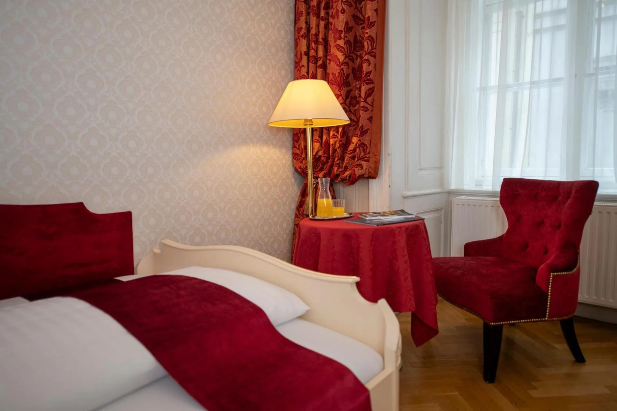 Deluxe Single Room in Pertschy Palais Hotel