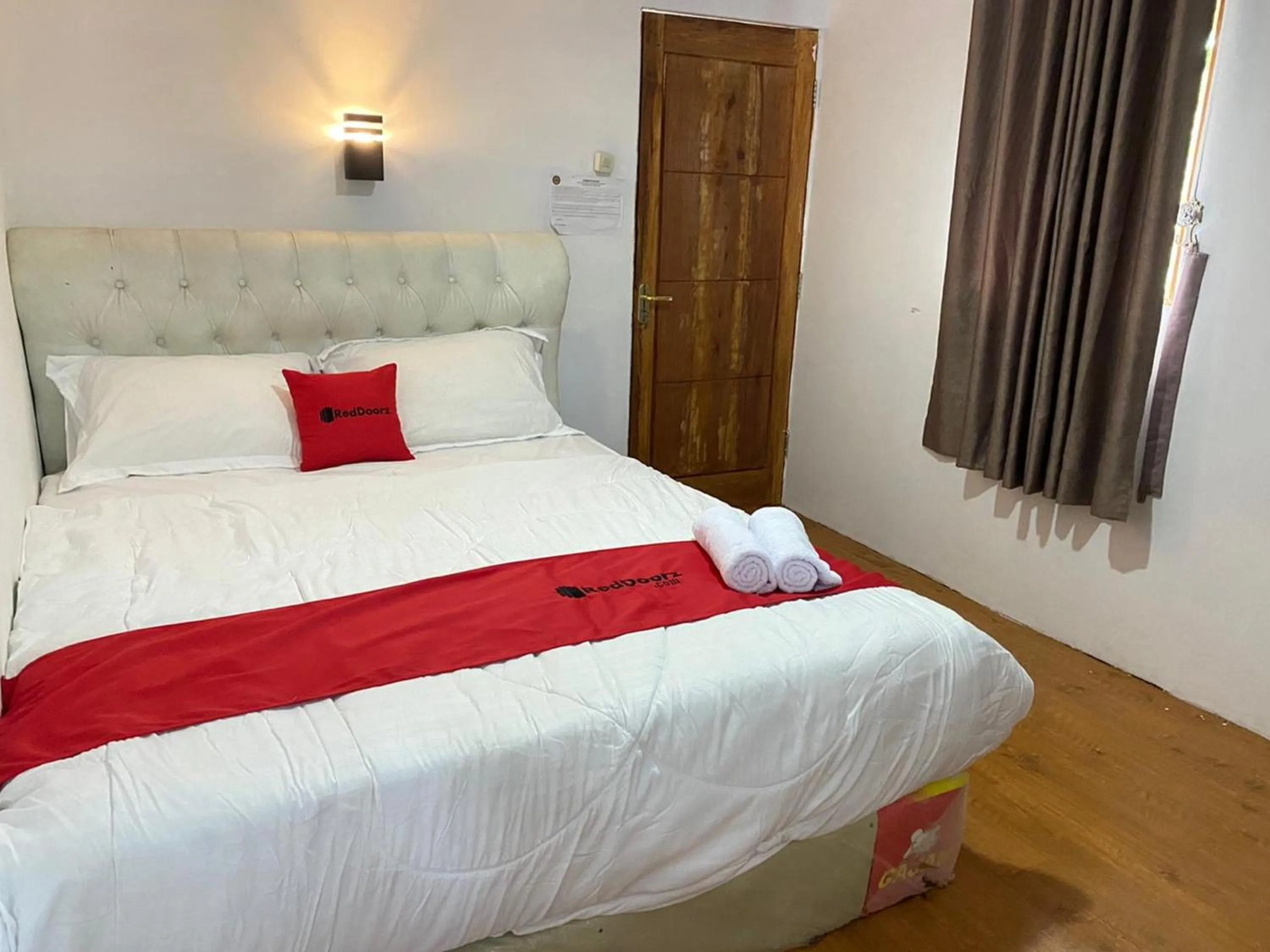 Deluxe Room in RedDoorz Plus at Puncak Mas Cottage Lampung