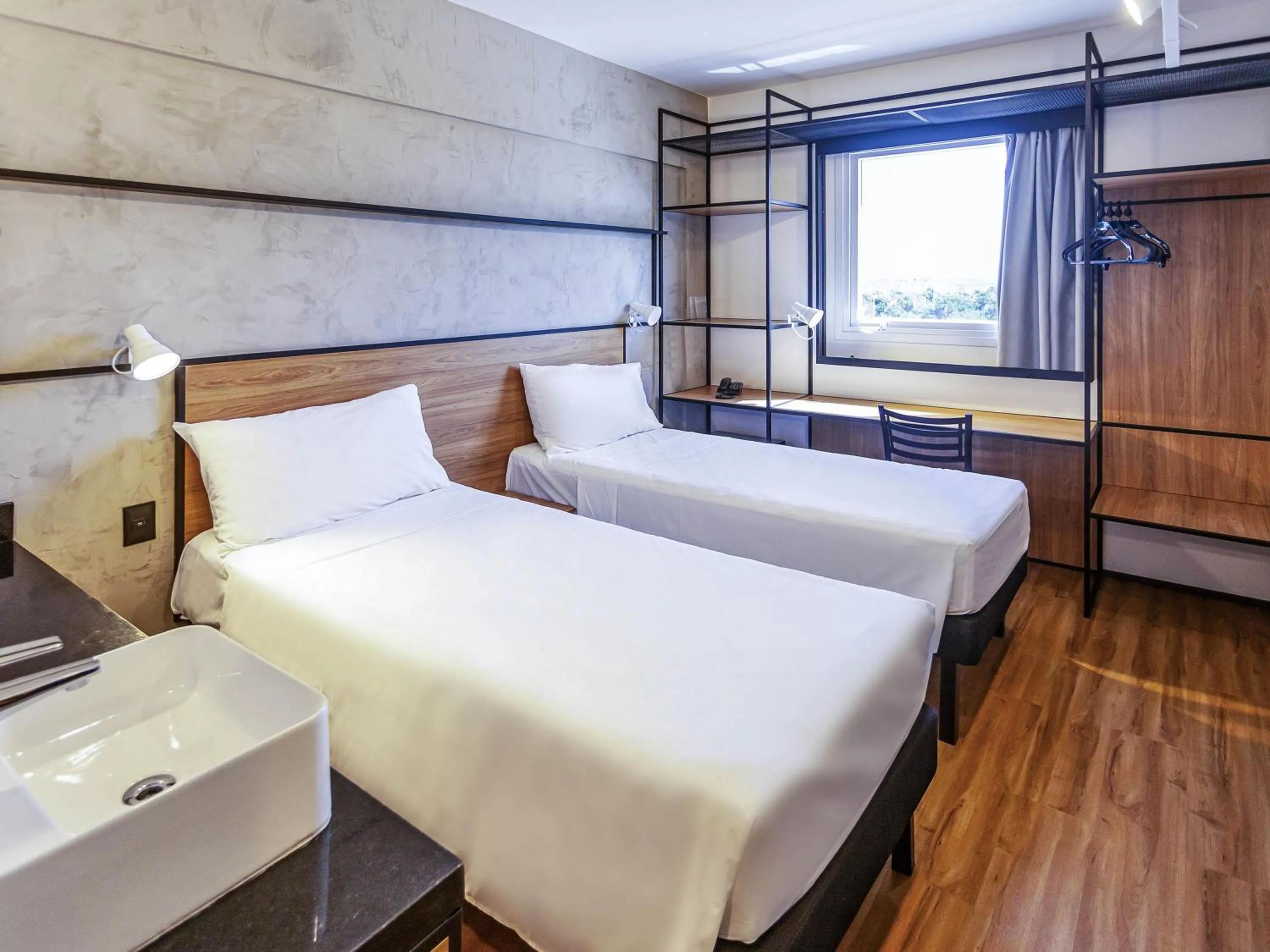 Standard Twin Room in ibis Caucaia Porto do Pecem