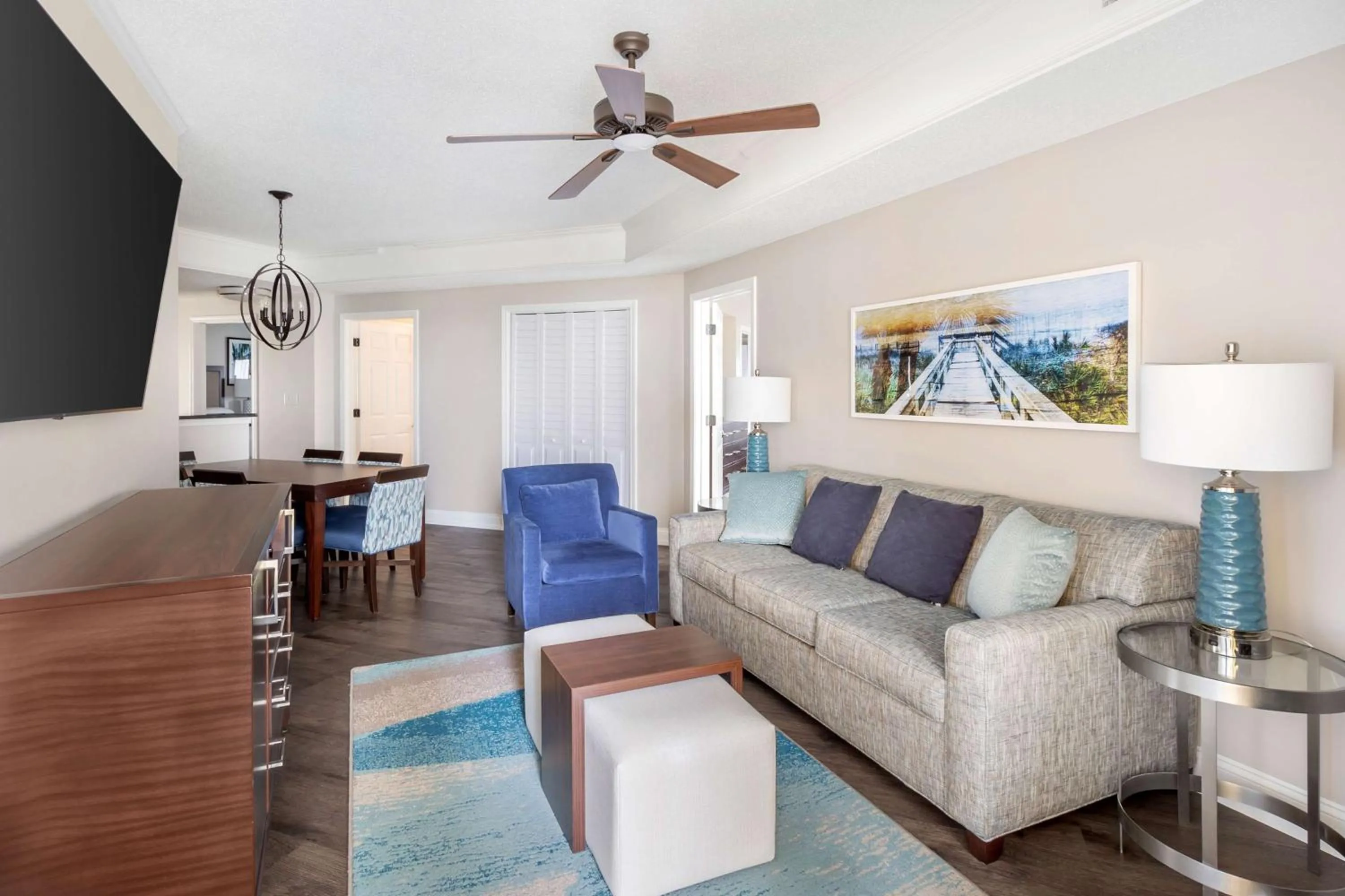 Two-Bedroom King Suite with Two Queen Beds and Partial Ocean View in Hilton Grand Vacations Club Anderson Ocean Myrtle Beach