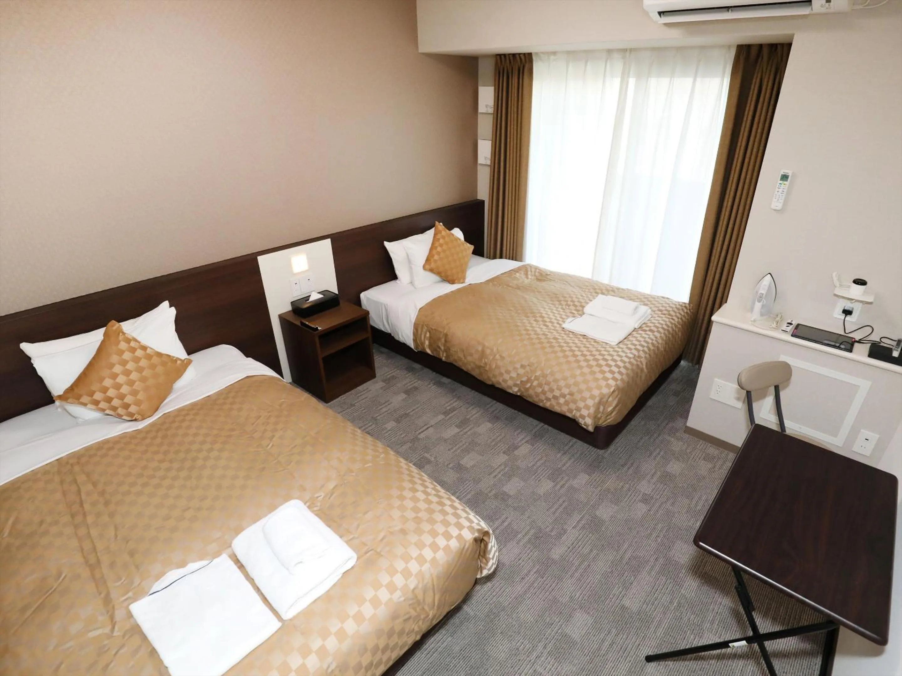Twin Room in MERBABU STAY OSAKA