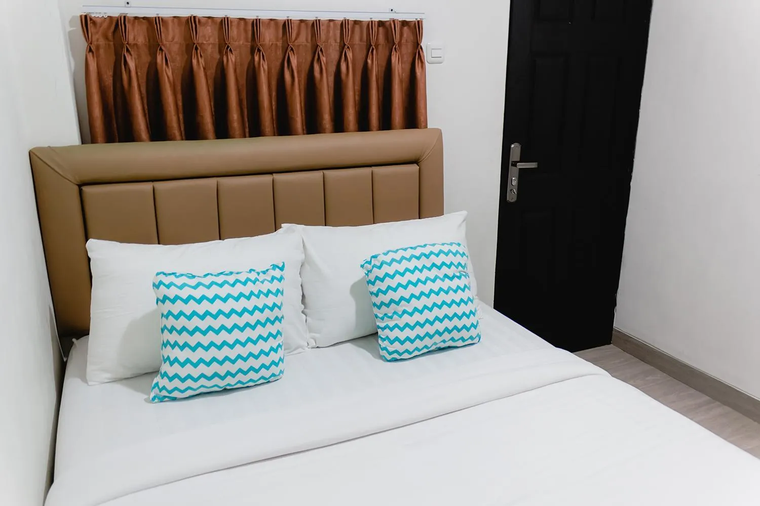 Superior Double Room in Social Hub by TwoSpaces