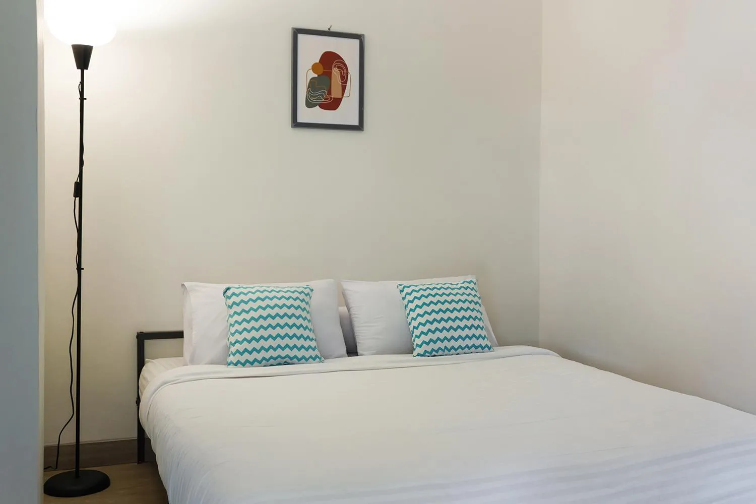 Deluxe Suite in Social Hub by TwoSpaces