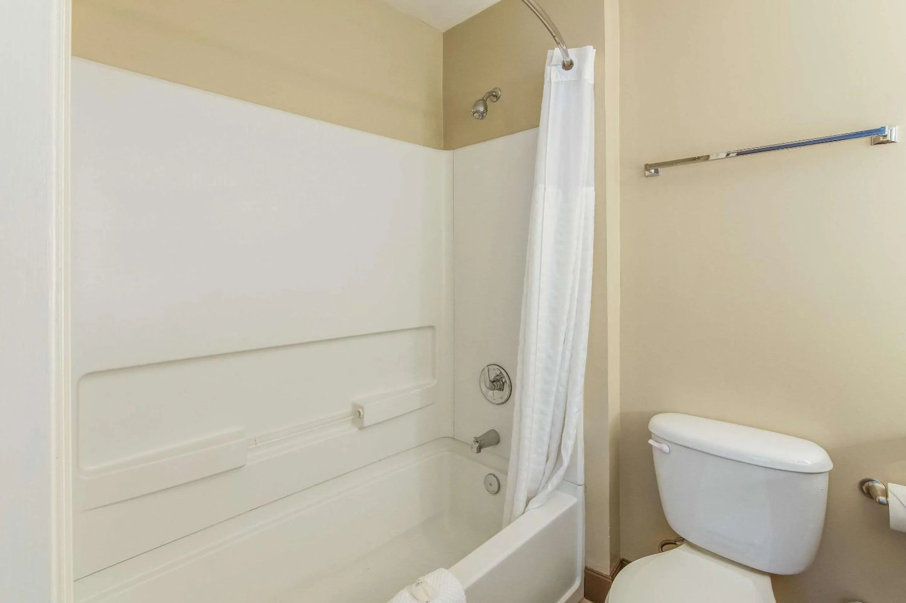 King Suite - Non Smoking in MainStay Suites Columbus near Fort Benning