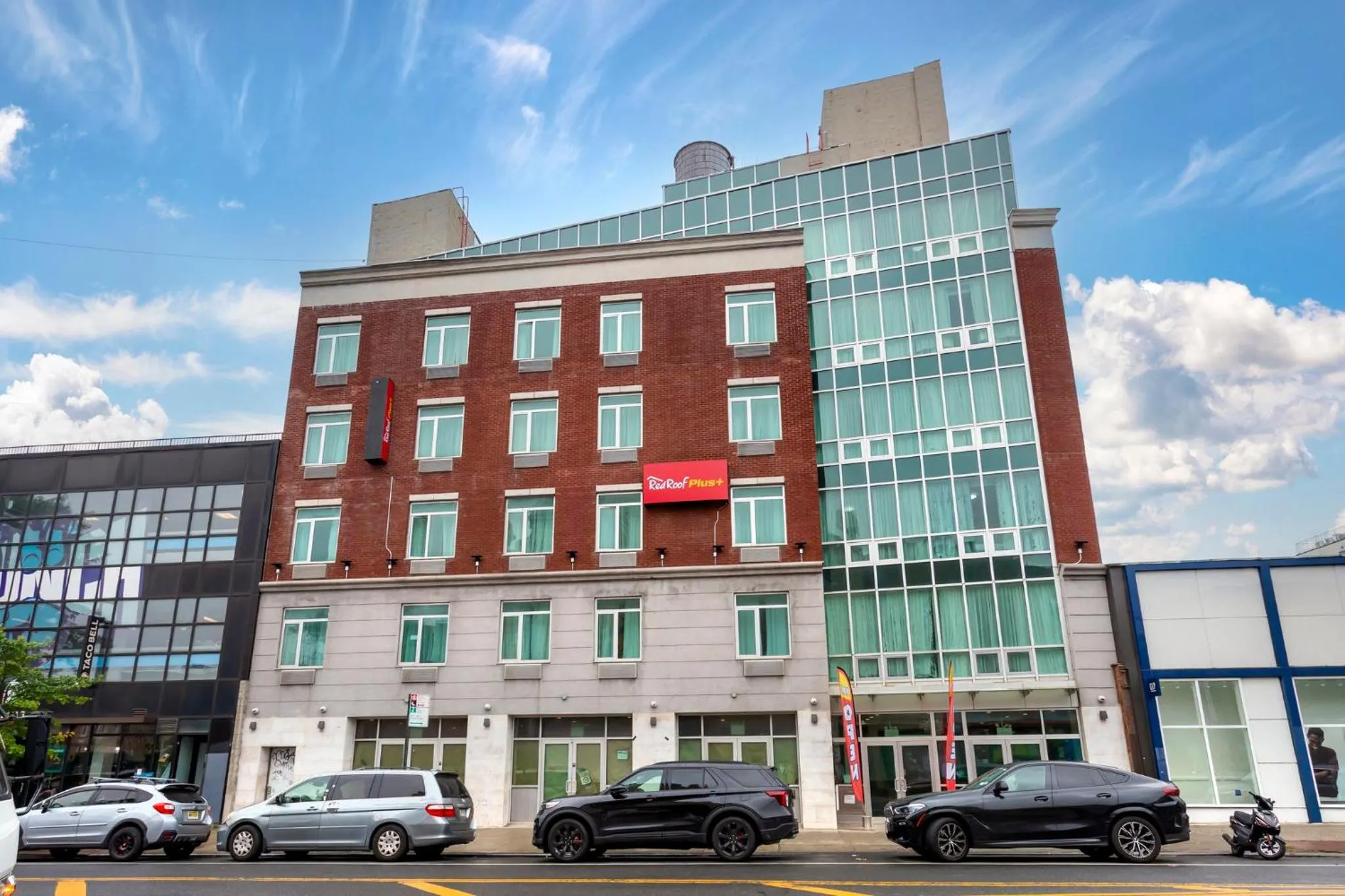 Red Roof PLUS Brooklyn - Flatbush Ave