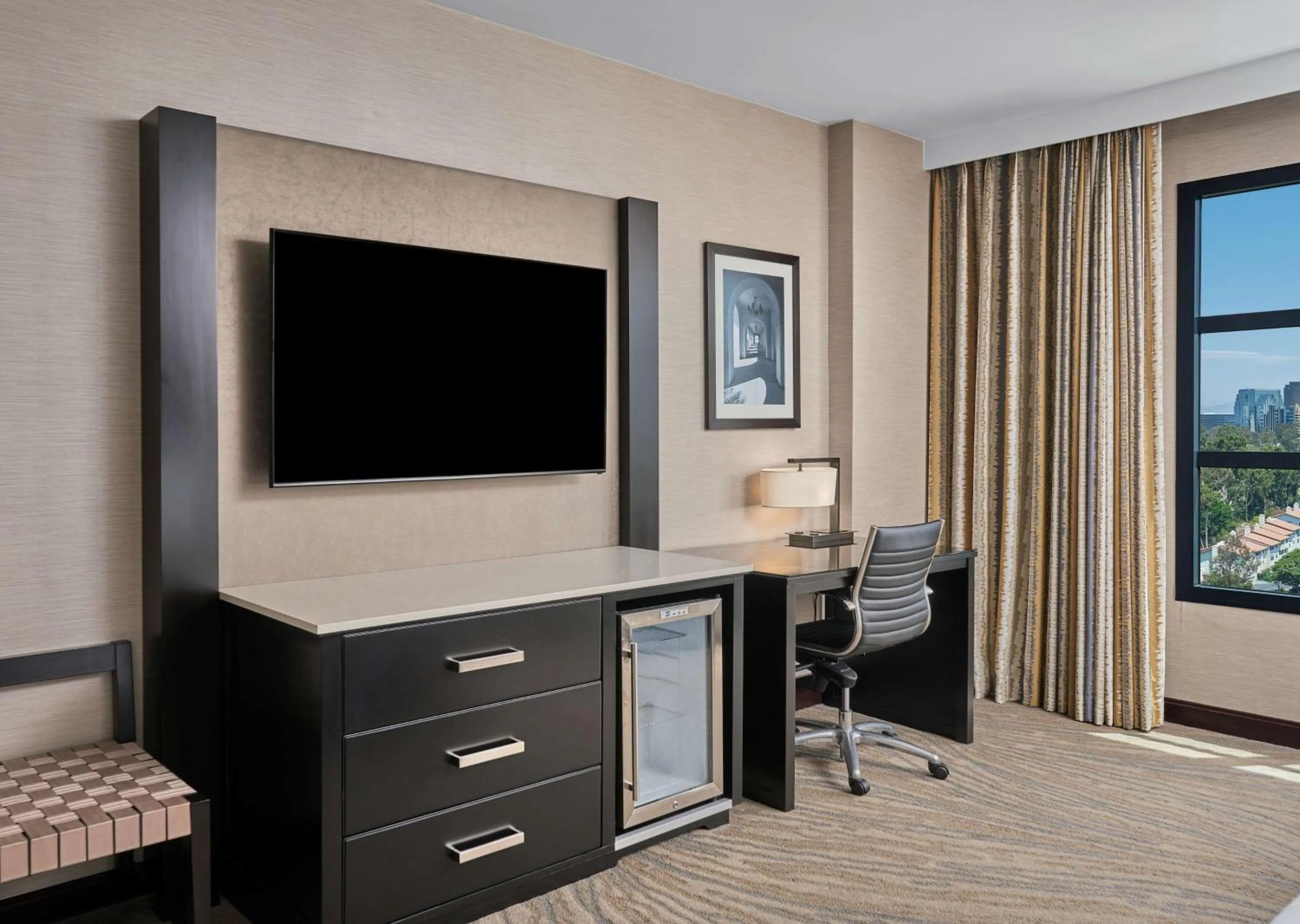 Queen Room with Two Queen Beds - Club Access in Hyatt Regency La Jolla at Aventine