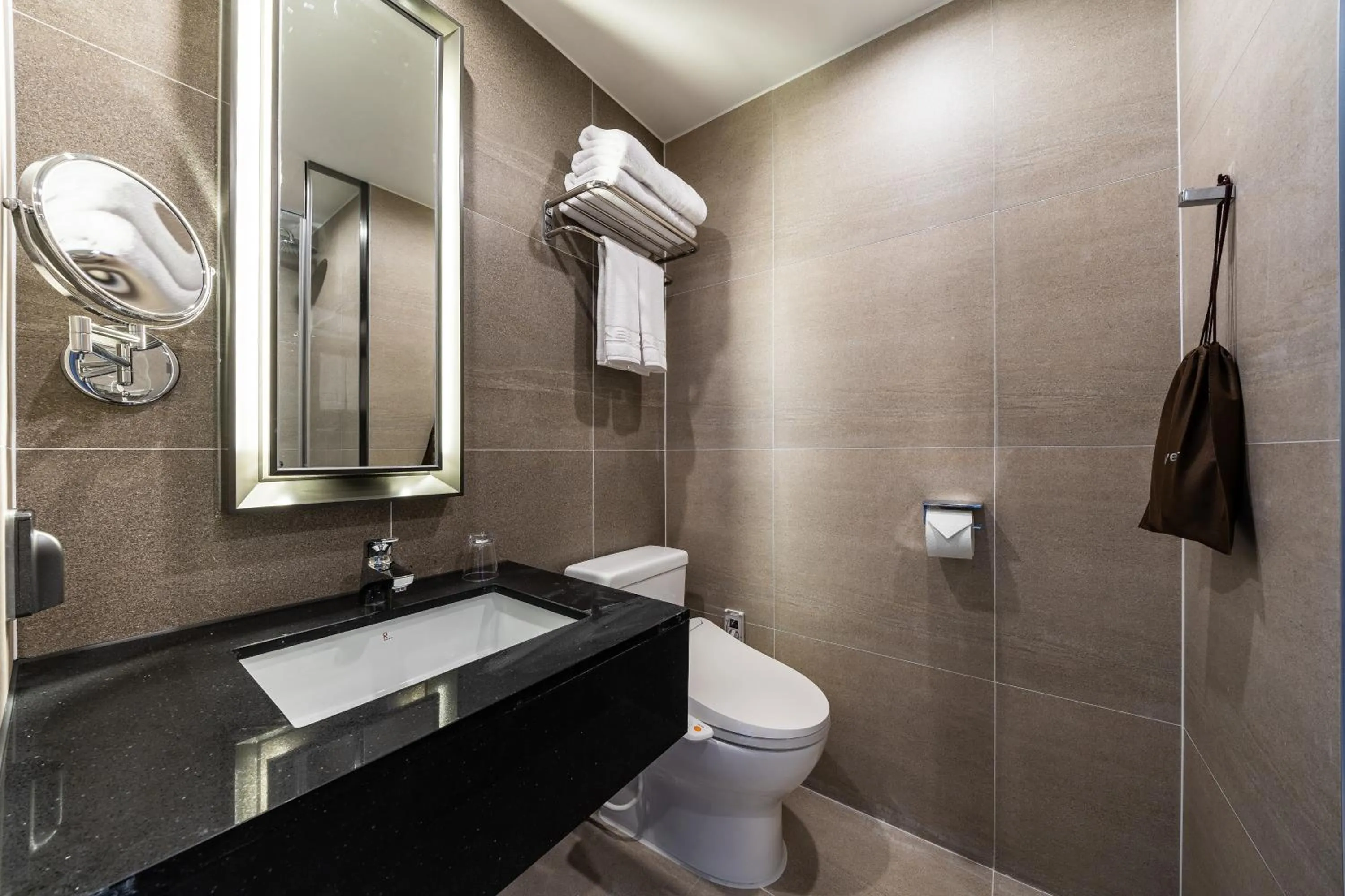 Deluxe Family Premier Connecting Room in Best Western Plus Jeonju