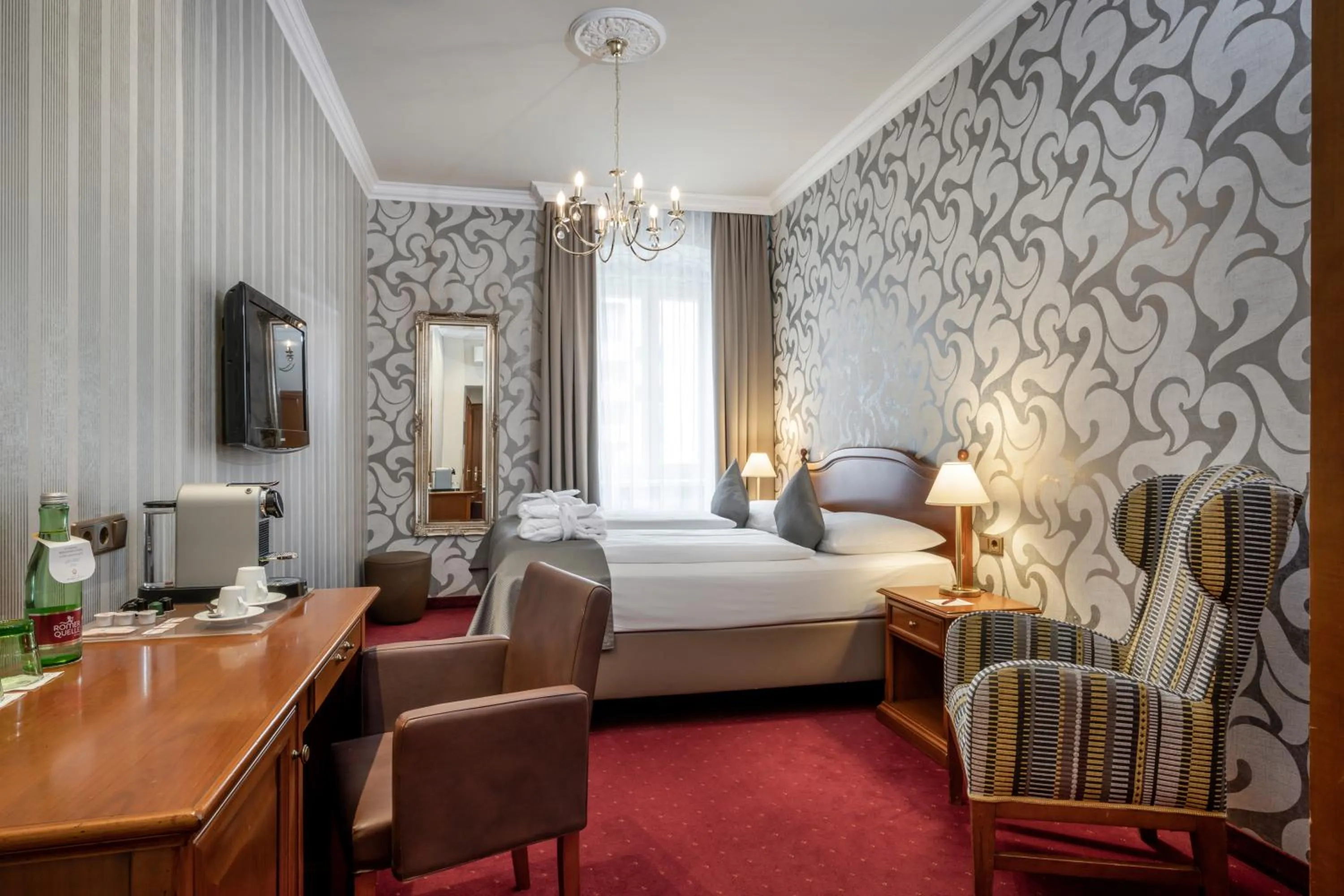 Superior Double Room in Hotel am Mirabellplatz