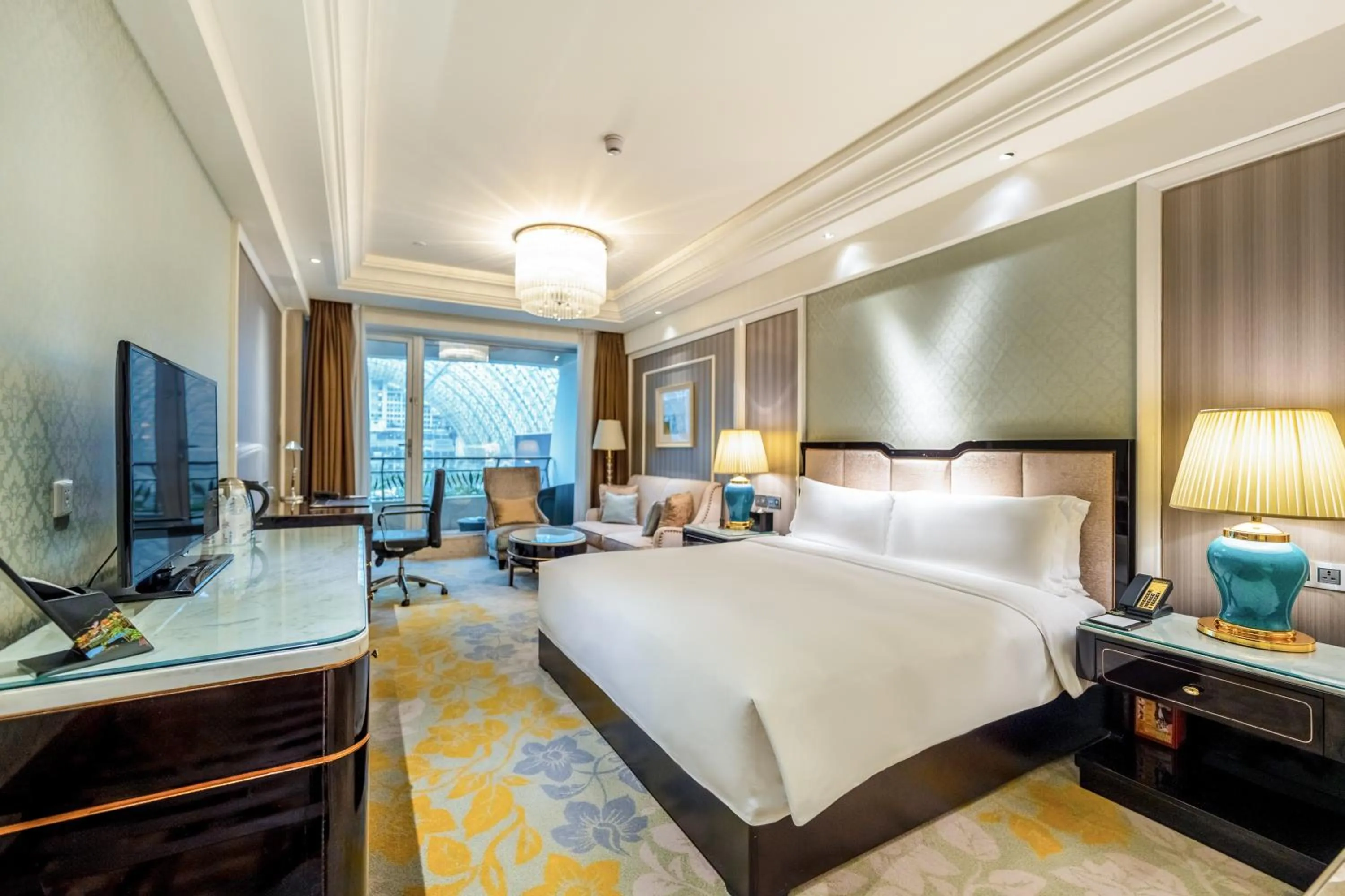 Classic Room in InterContinental Chengdu Global Center by IHG