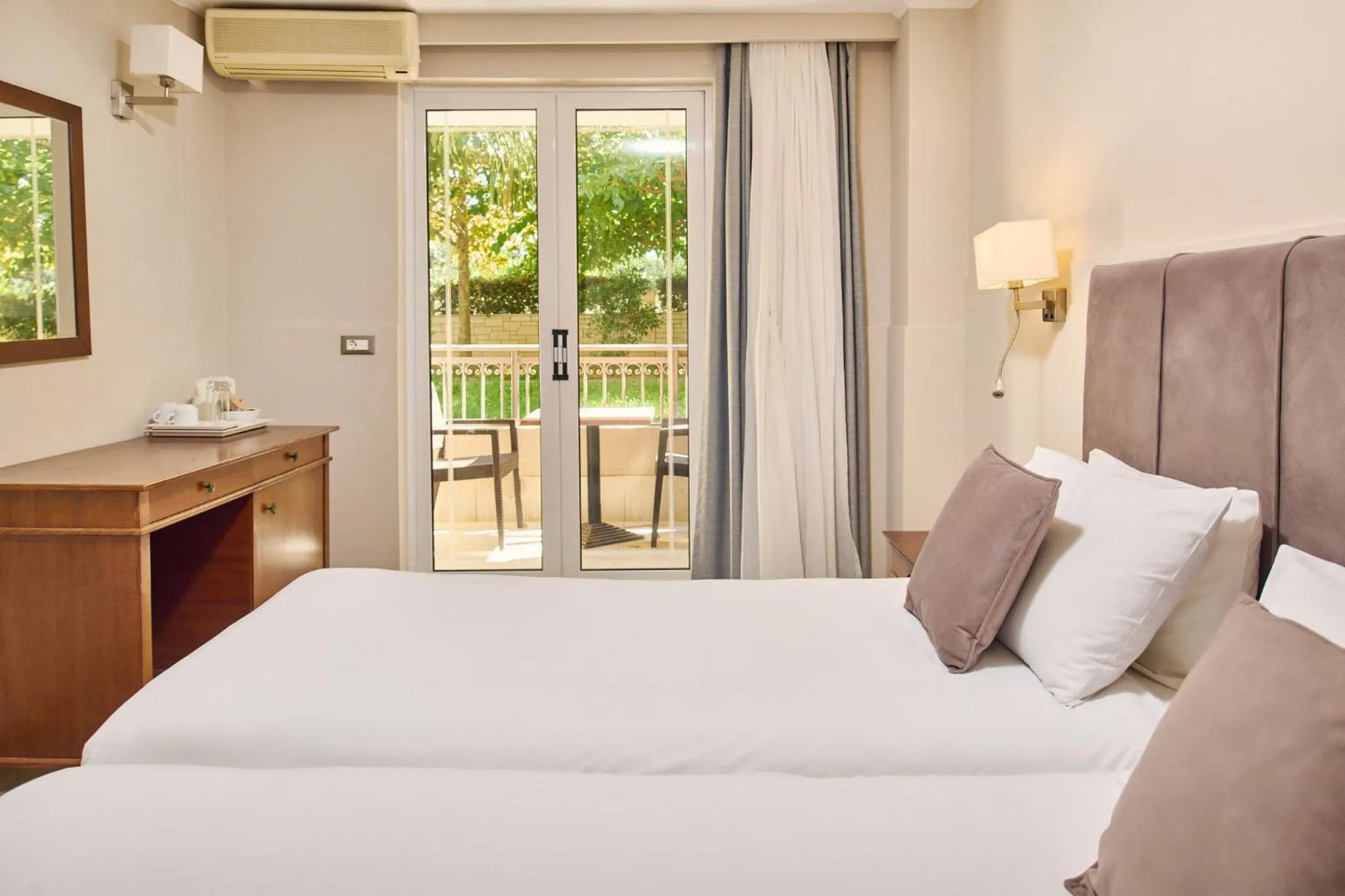 Ground Floor Room with Garden View in Tsilivi Beach Hotel Zakynthos