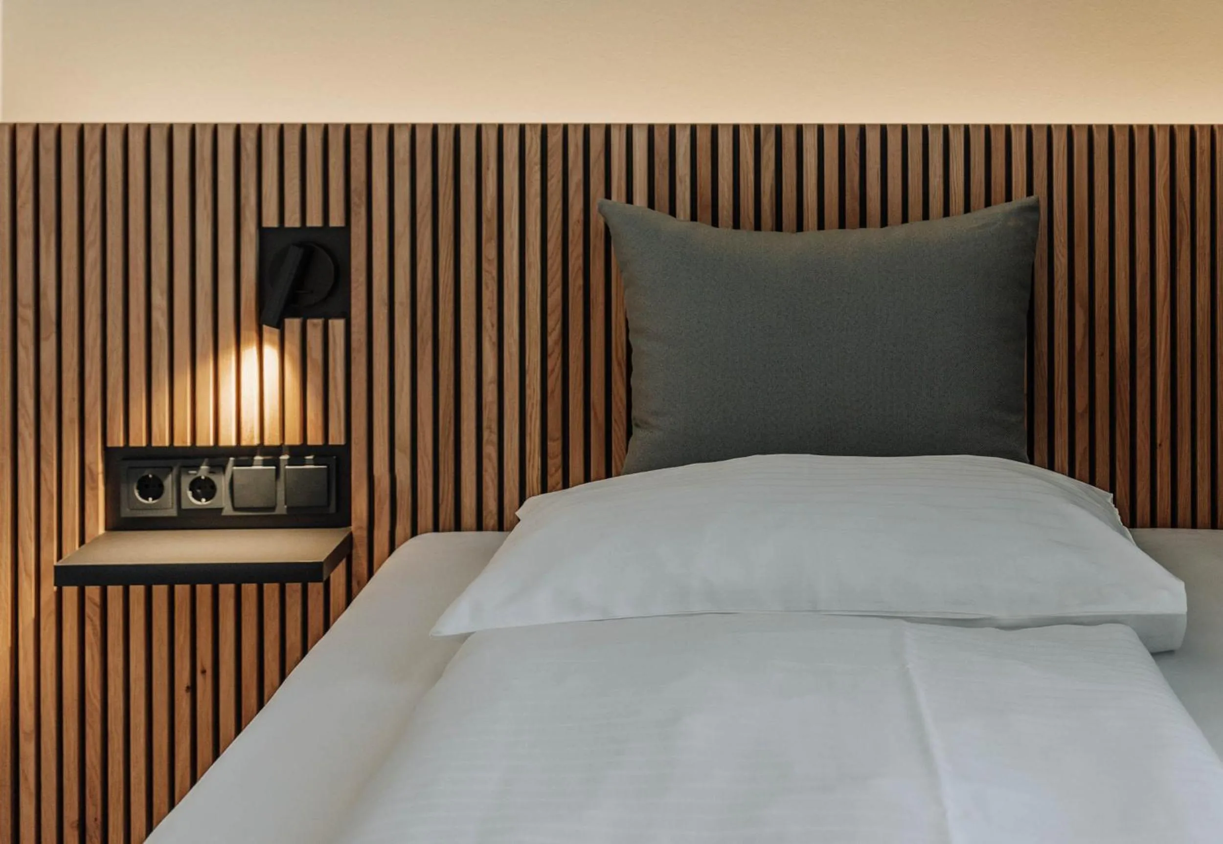 Standard Single Room - single occupancy in HEINhotel vienna airport