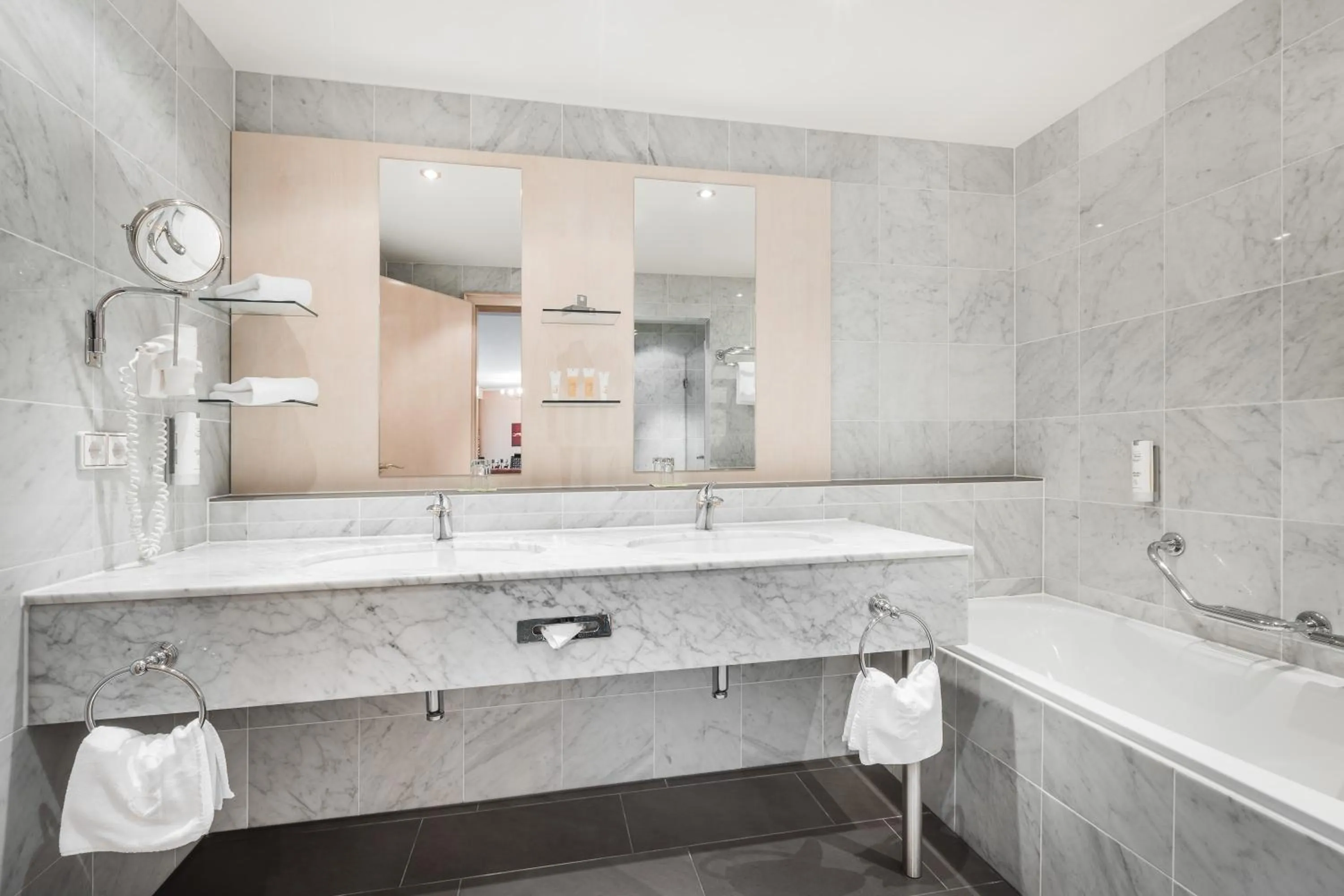 Senior Suite in Krumers Alpin – Your Mountain Oasis