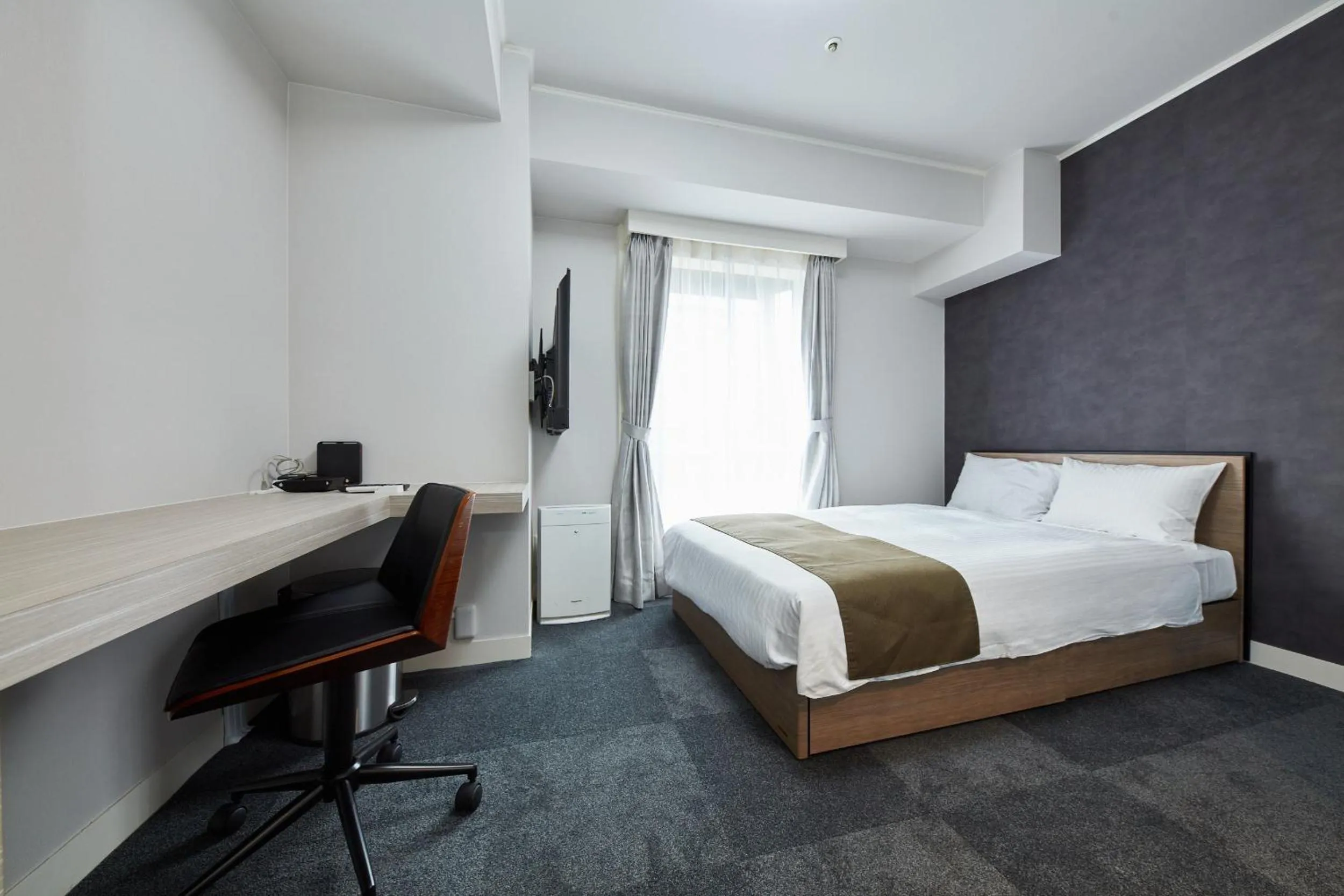 One-Bedroom Superior Apartment in Rembrandt Hotel Atsugi