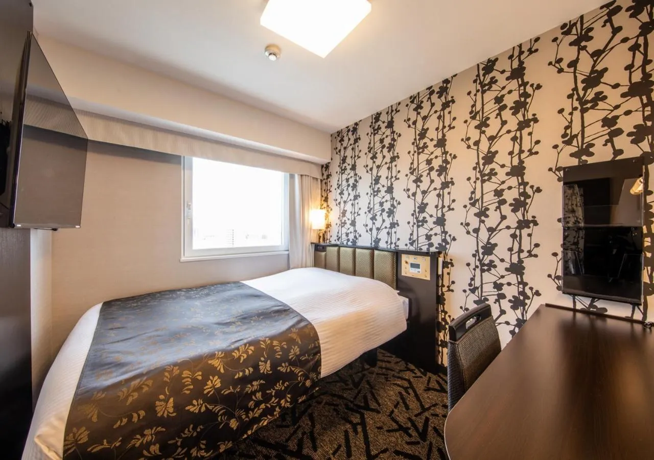 Standard Double Room with Public Bath Access (Central Tower) - single occupancy - Non-Smoking in APA Hotel Hakataeki Chikushiguchi