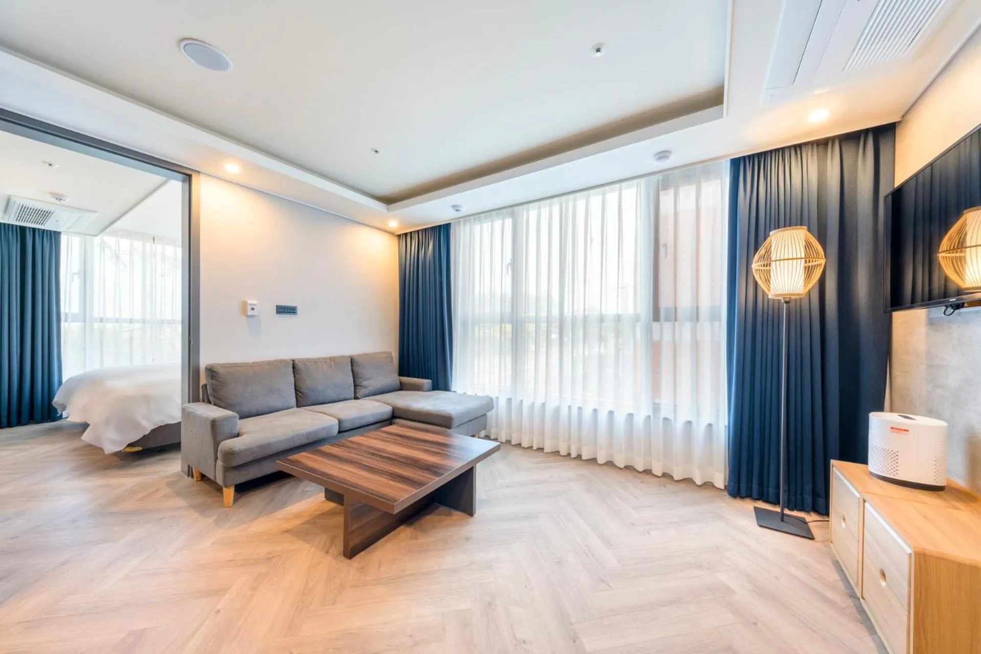 Suite with City View in Ventimo Hotel & Residence Jeju