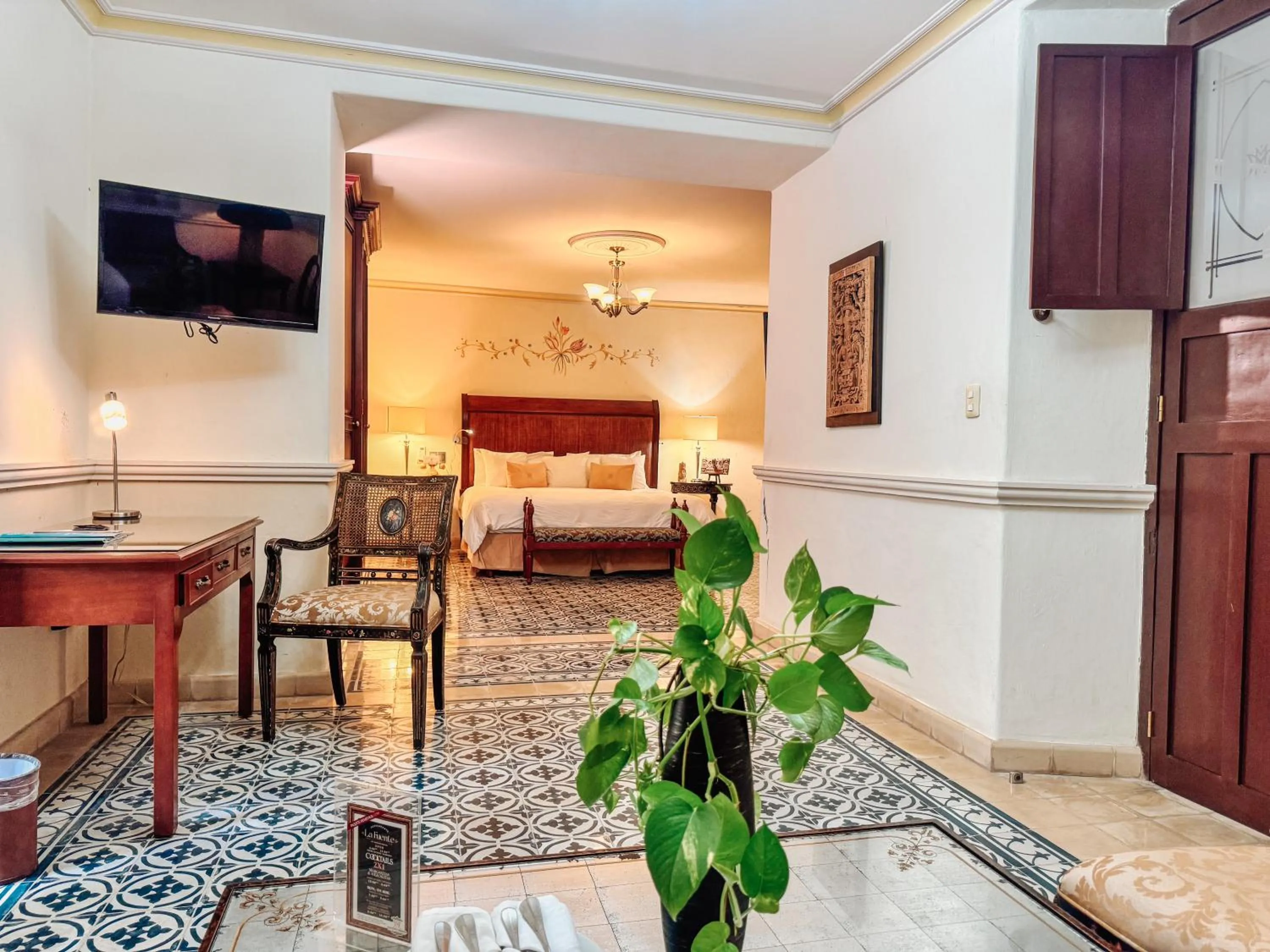 Junior Suite in Mansión Mérida Boutique Hotel - Restaurant