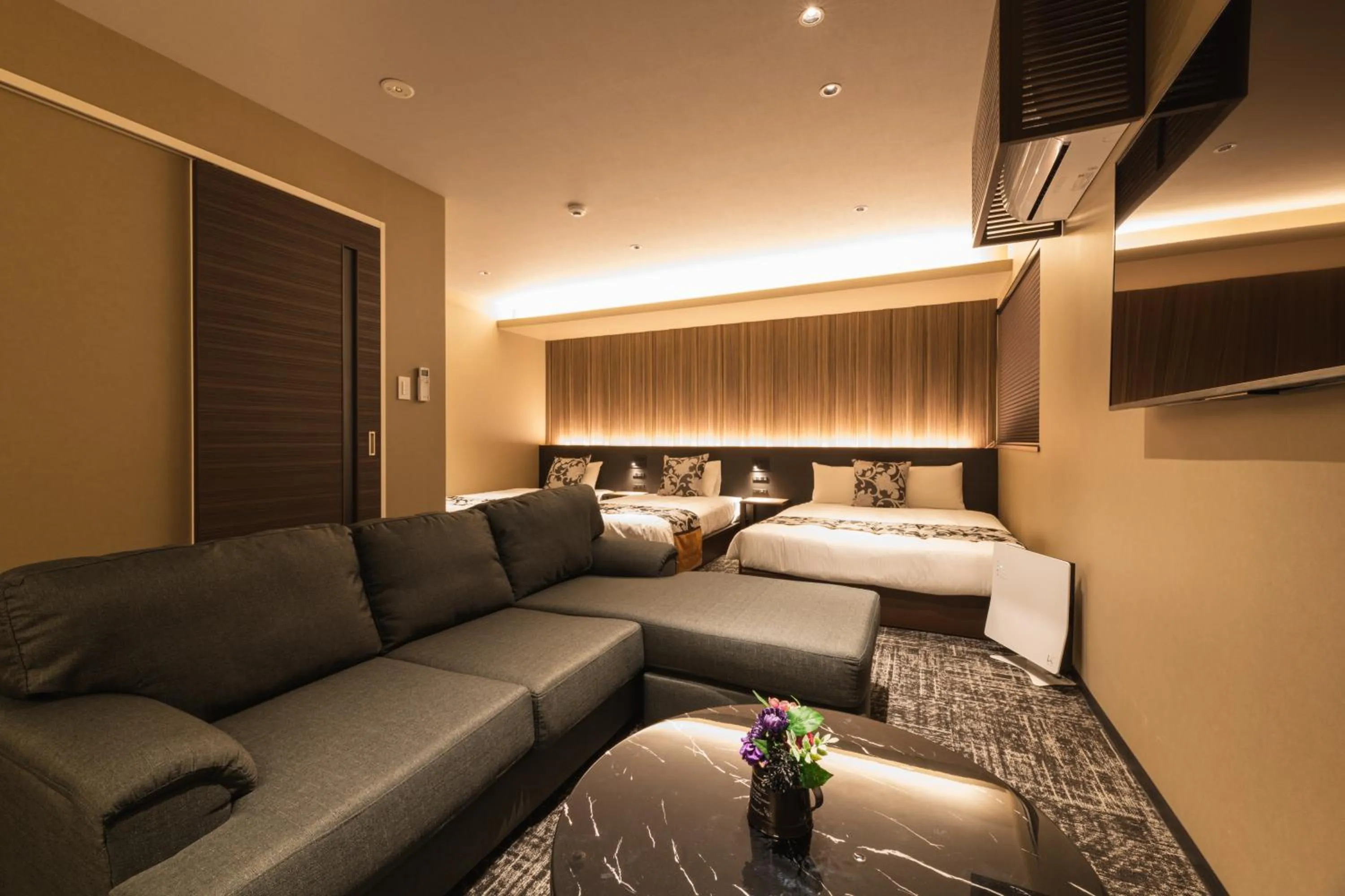 Suite in GRAND BASE Kagoshima Chuo