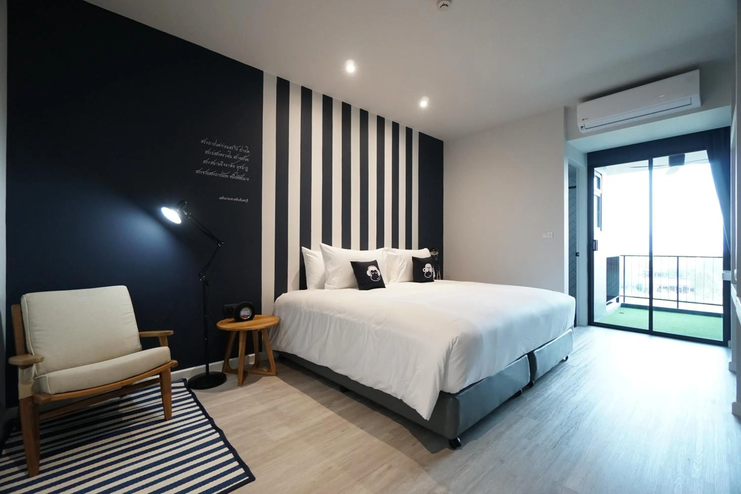 Deluxe King Room in Blu Monkey Hub and Hotel Chanthaburi